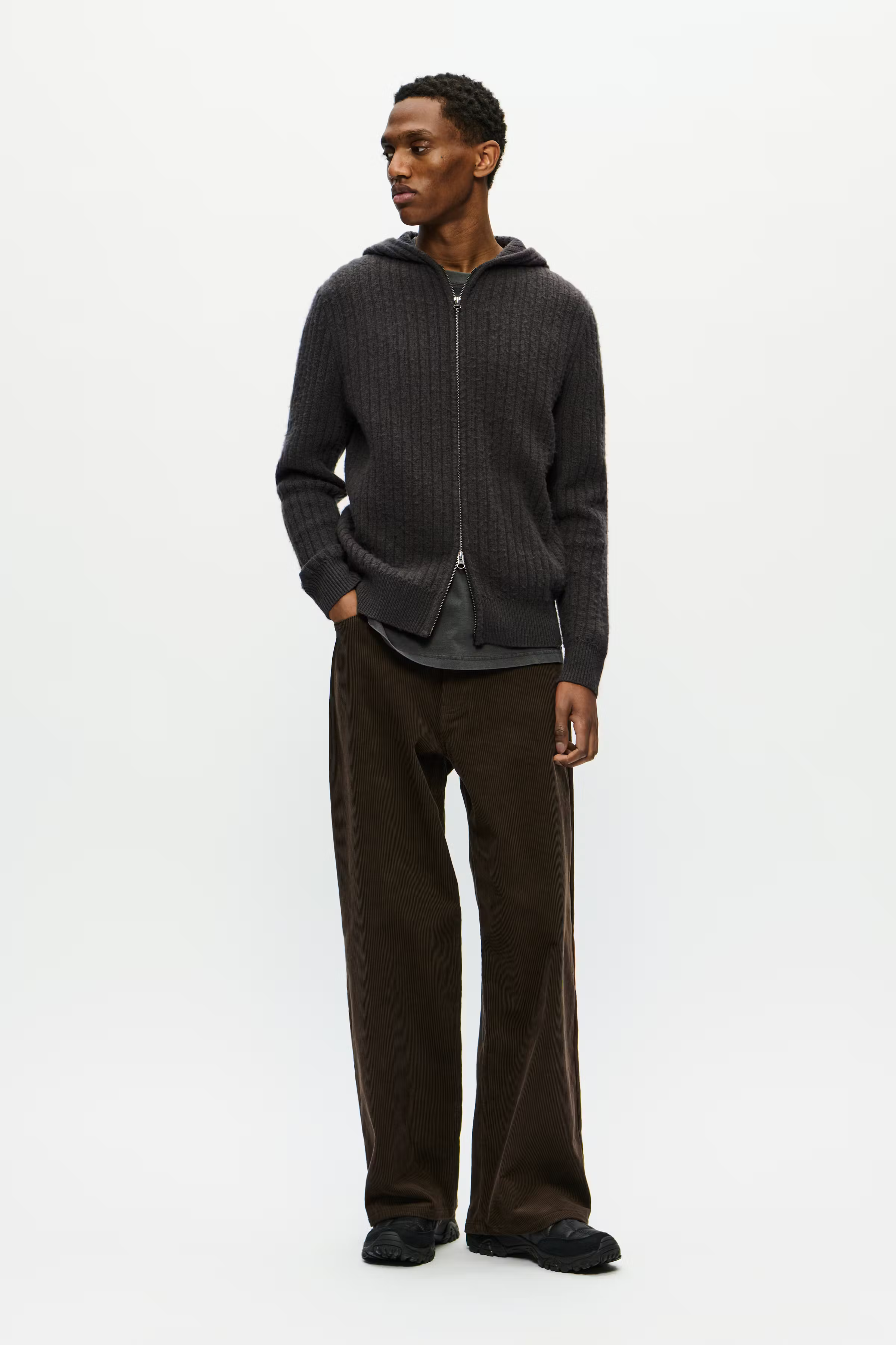 WWLars Cardigan LOOKBOOK FRONT 30251524-194406