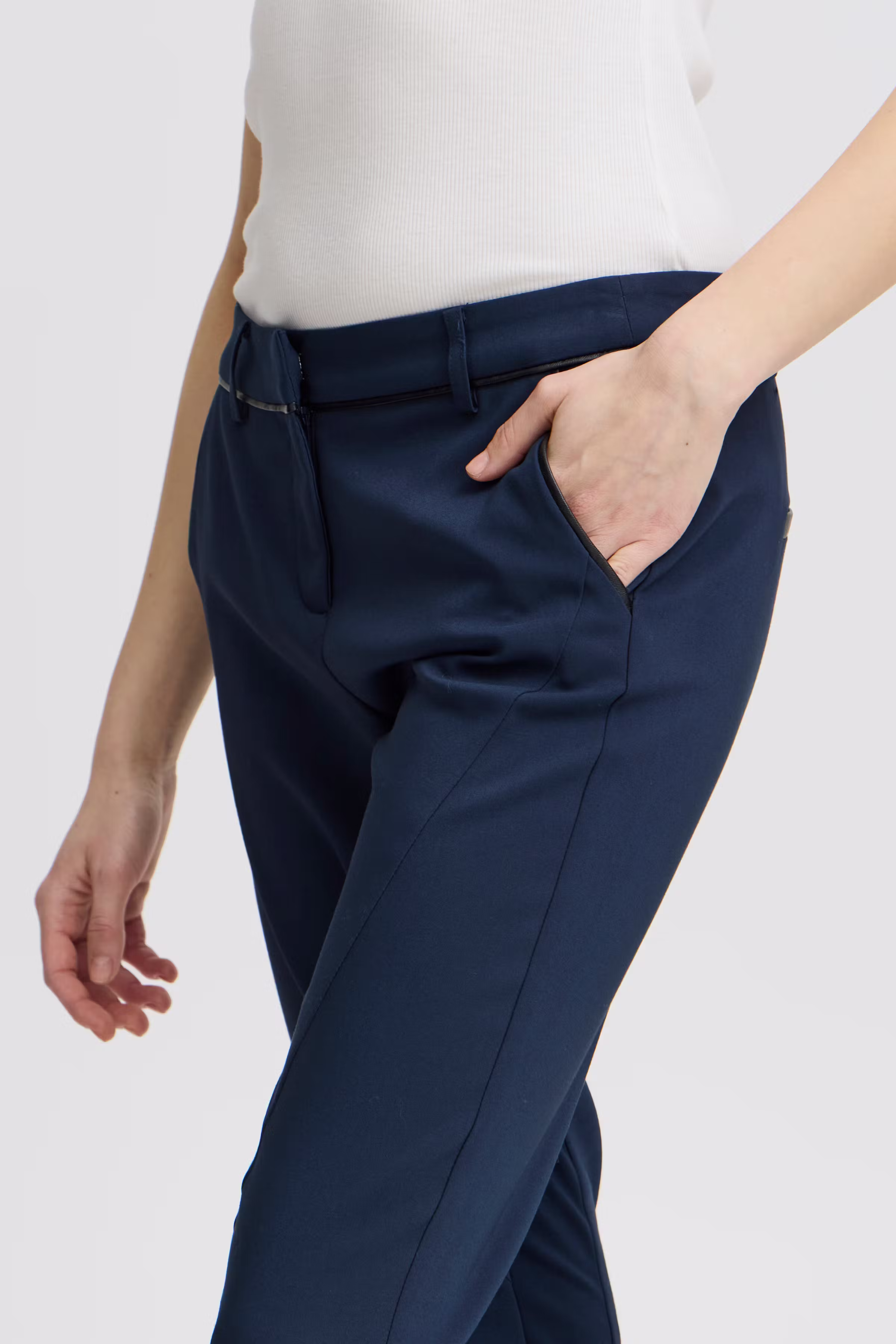 Pants Suiting LOOKBOOK DETAIL 20604880-60468
