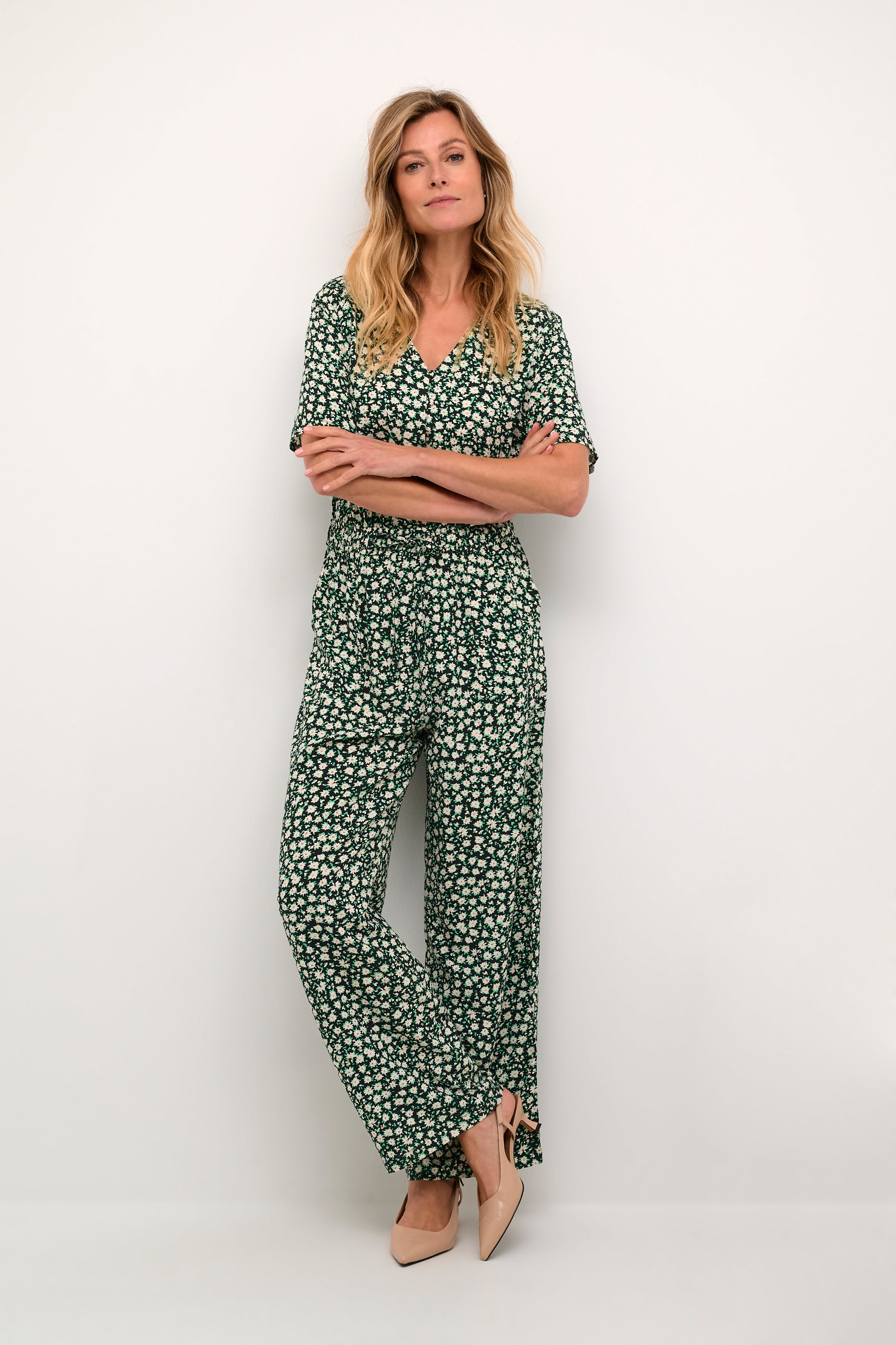 CRTiah Overall LOOKBOOK FRONT 10612806-106206