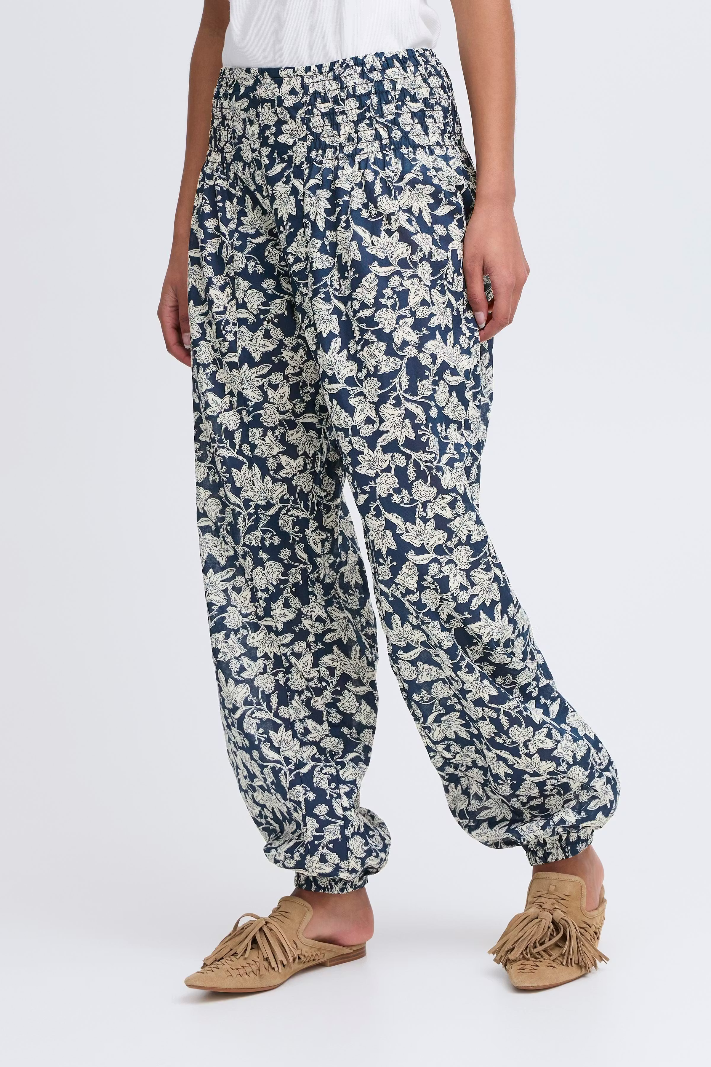 PZJILL Wide Trousers LOOKBOOK FRONT 50200338-205181