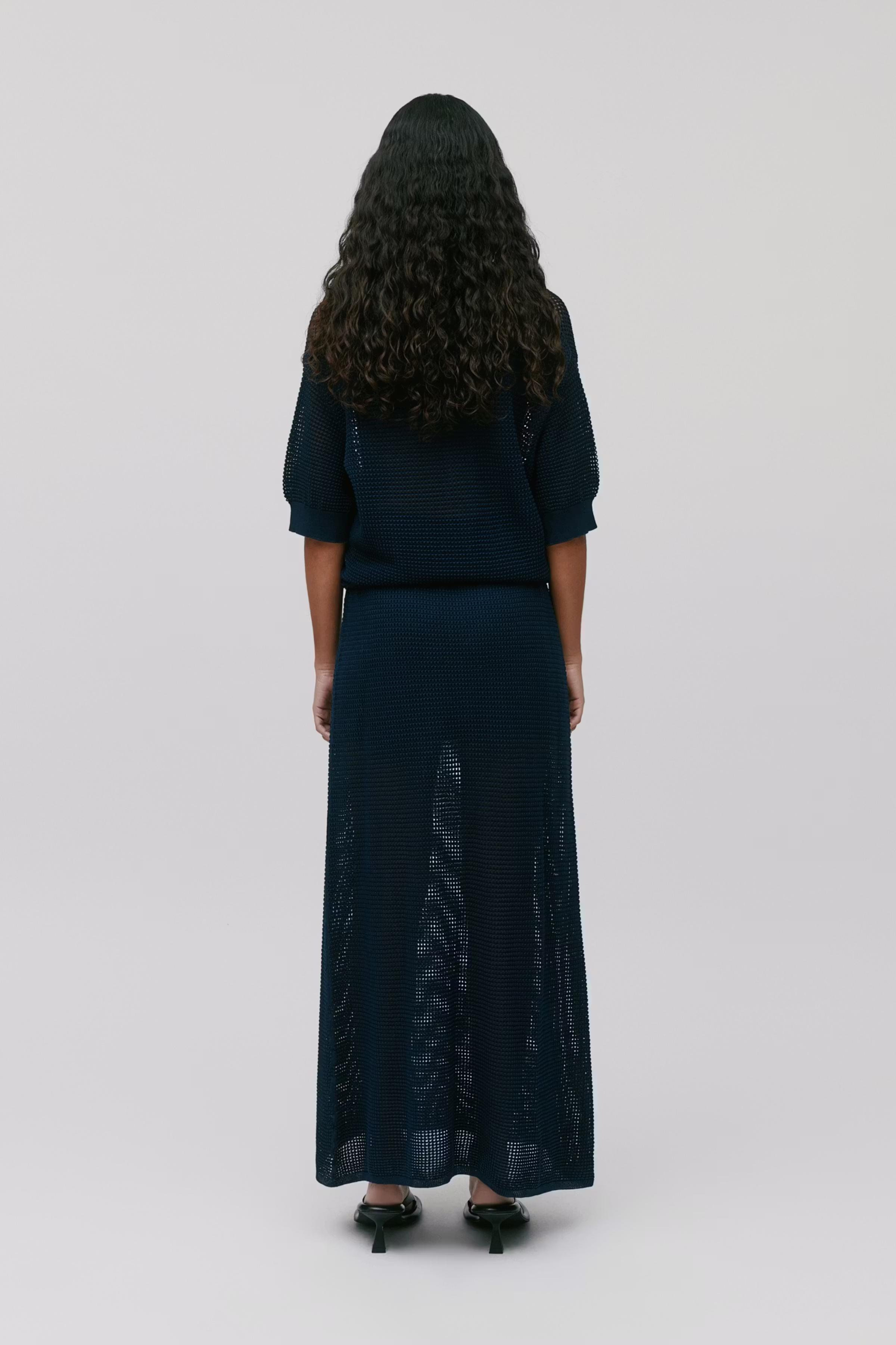 FLO Pullover LOOKBOOK BACK 30600503-BL900