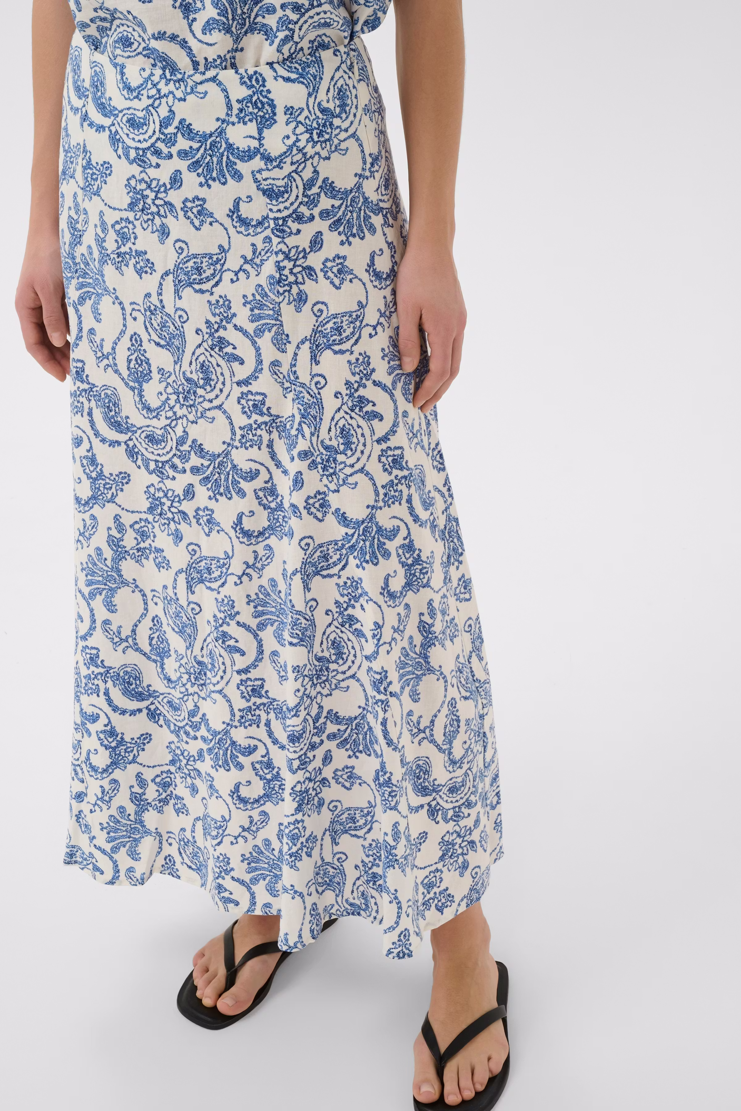 BerilPW Skirt LOOKBOOK DETAIL 30310535-304957