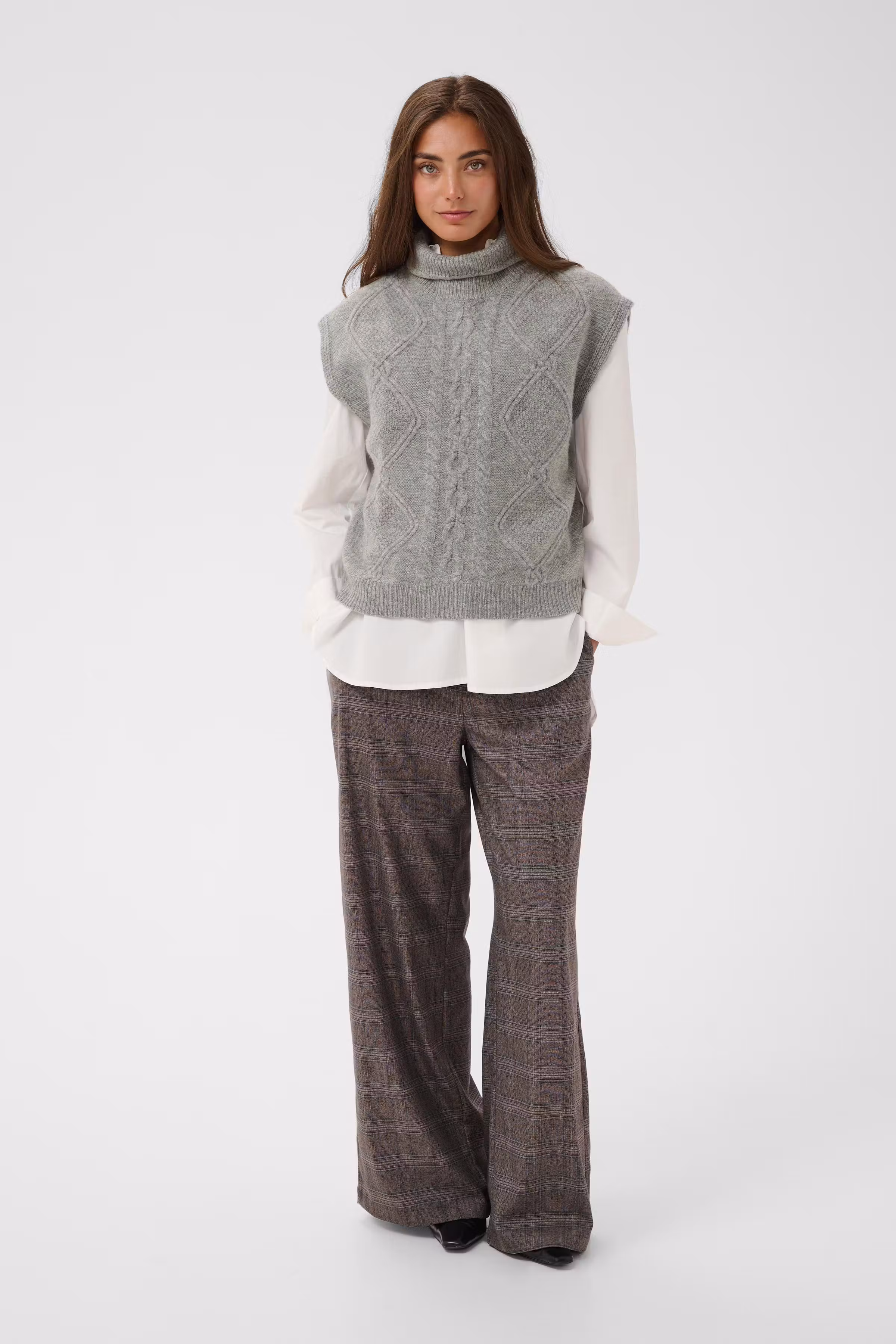 CUmonia Pullover LOOKBOOK FRONT 50113580-500170