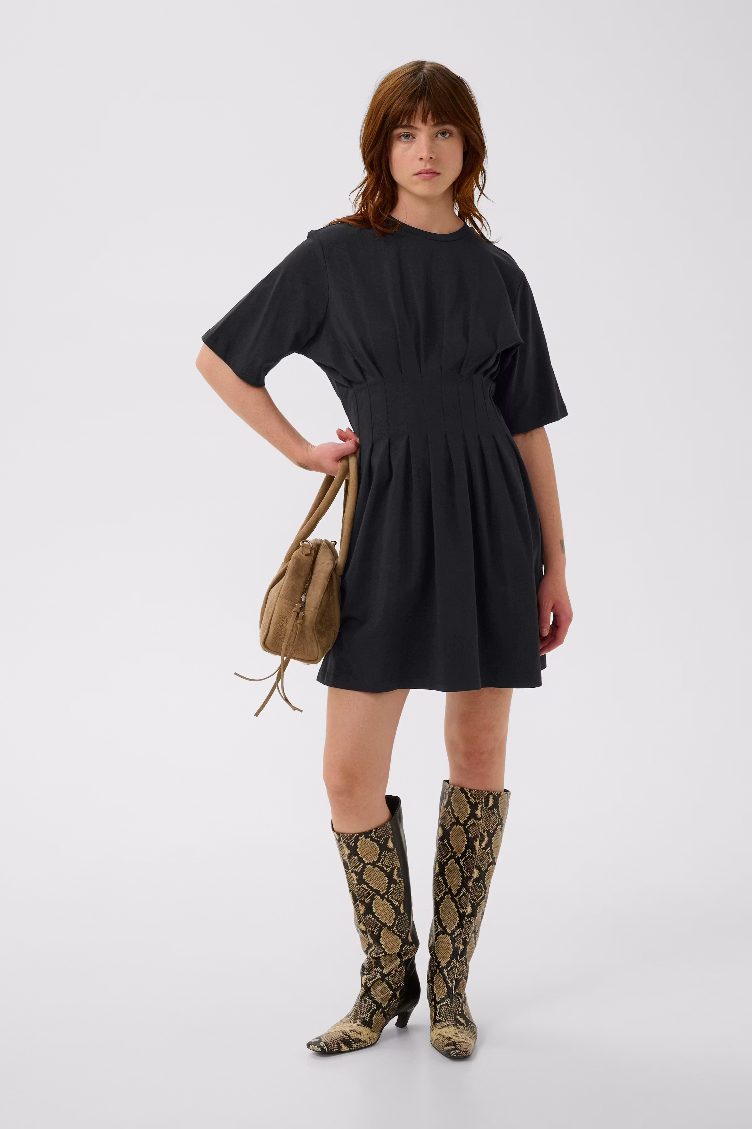 GZinez Dress LOOKBOOK FRONT 10911234-100017