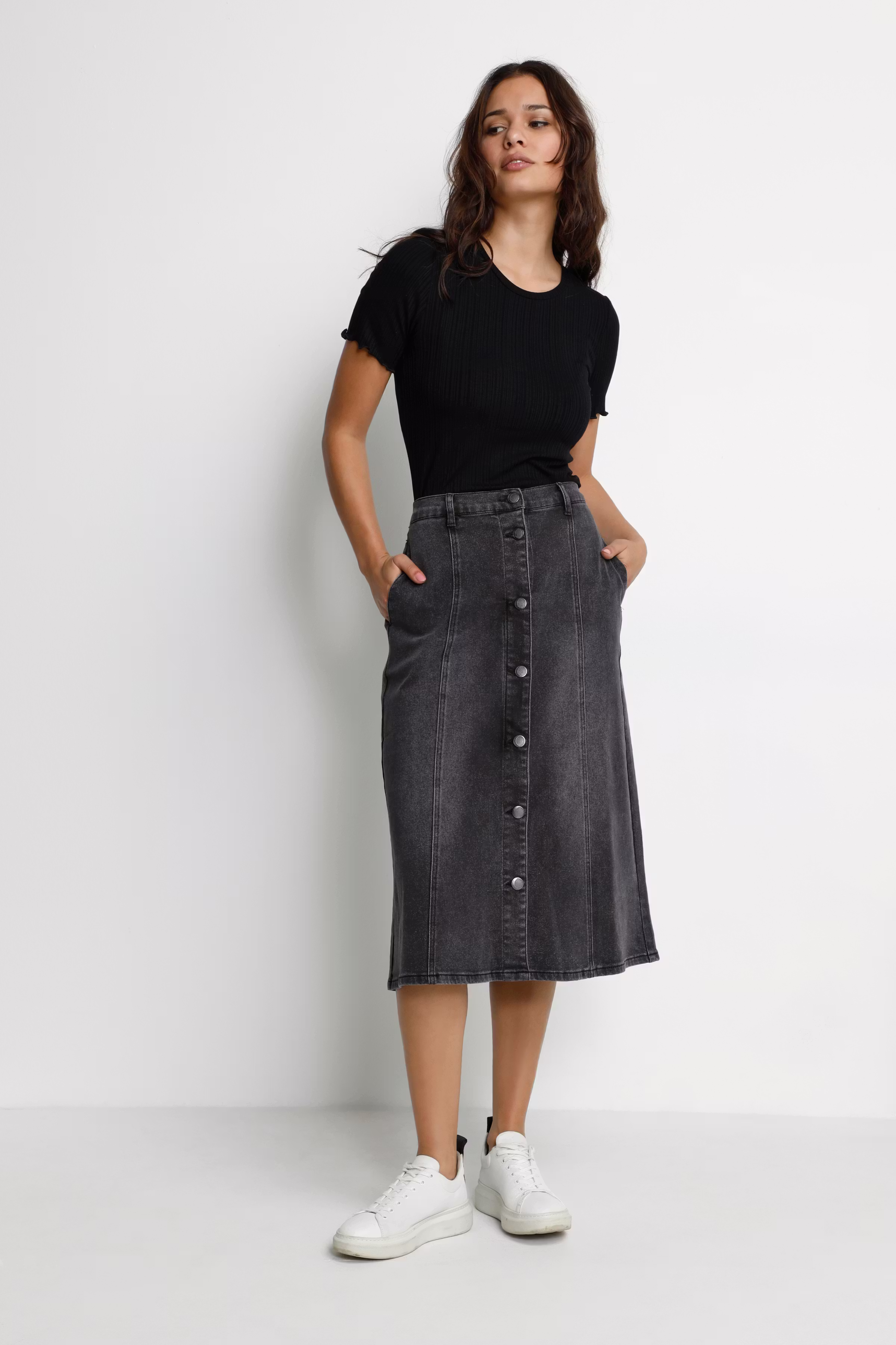 CUmonja Denim nederdel LOOKBOOK FRONT 50108821-500064