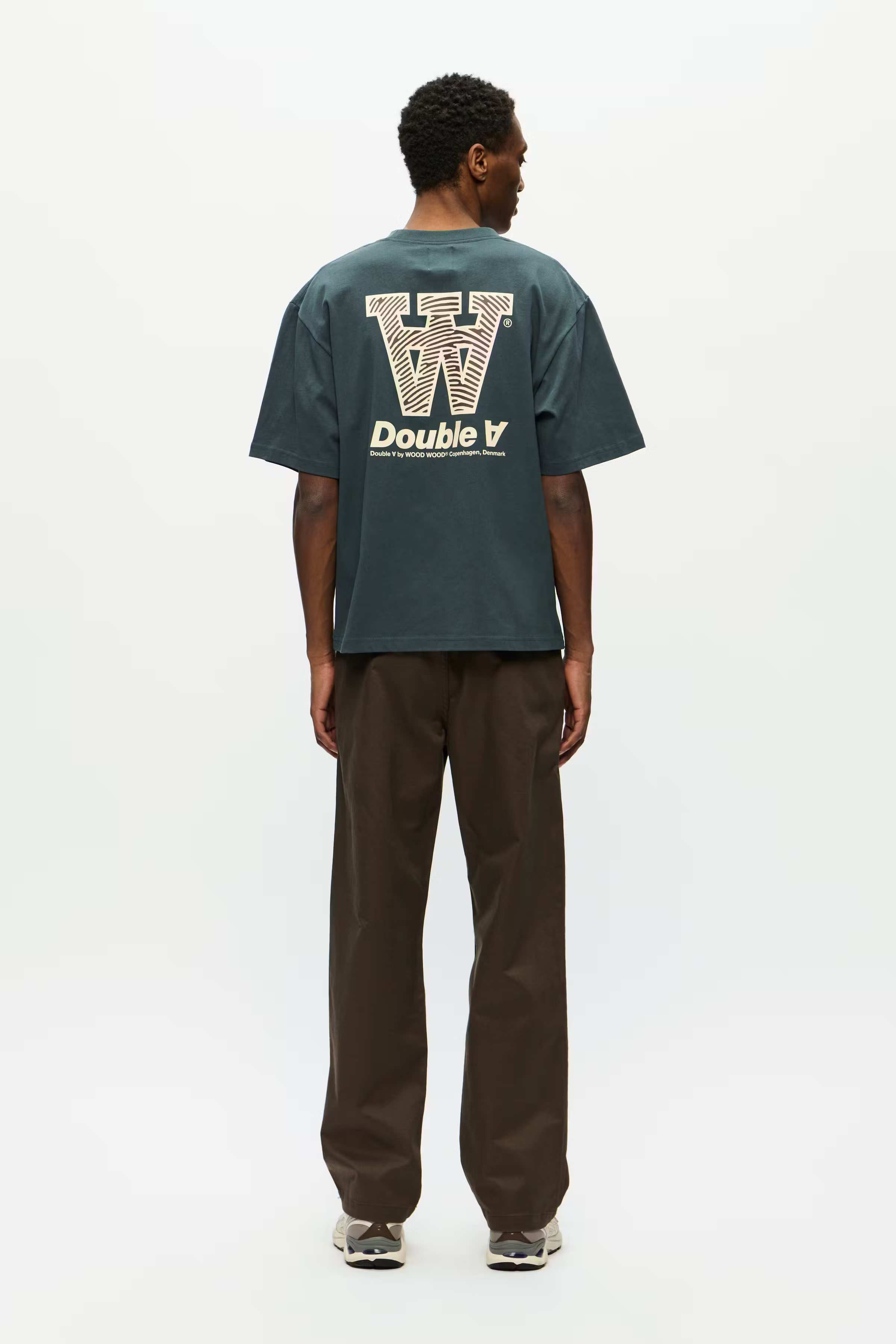 WWLiam T-shirt LOOKBOOK BACK 30251549-194906