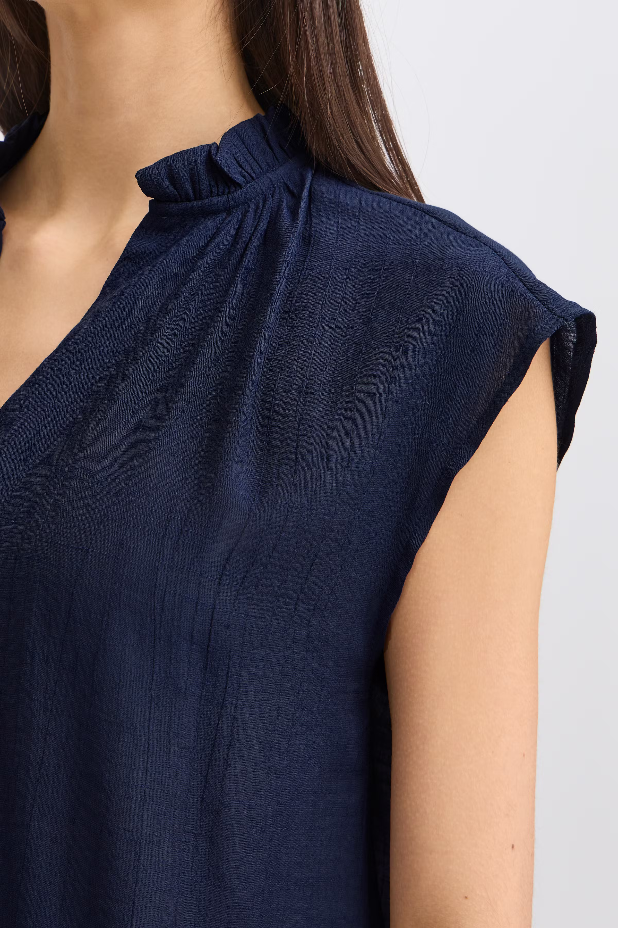 FRALYSSA Top LOOKBOOK DETAIL 20616095-193923