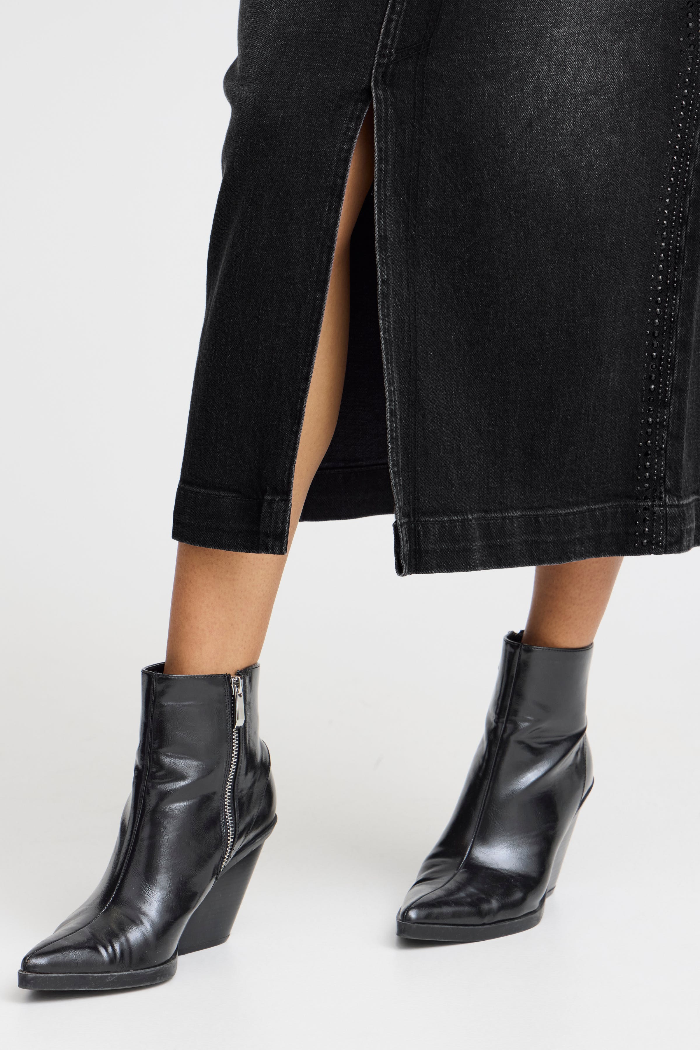 BYLARA Skirt LOOKBOOK DETAIL 20815548-200465