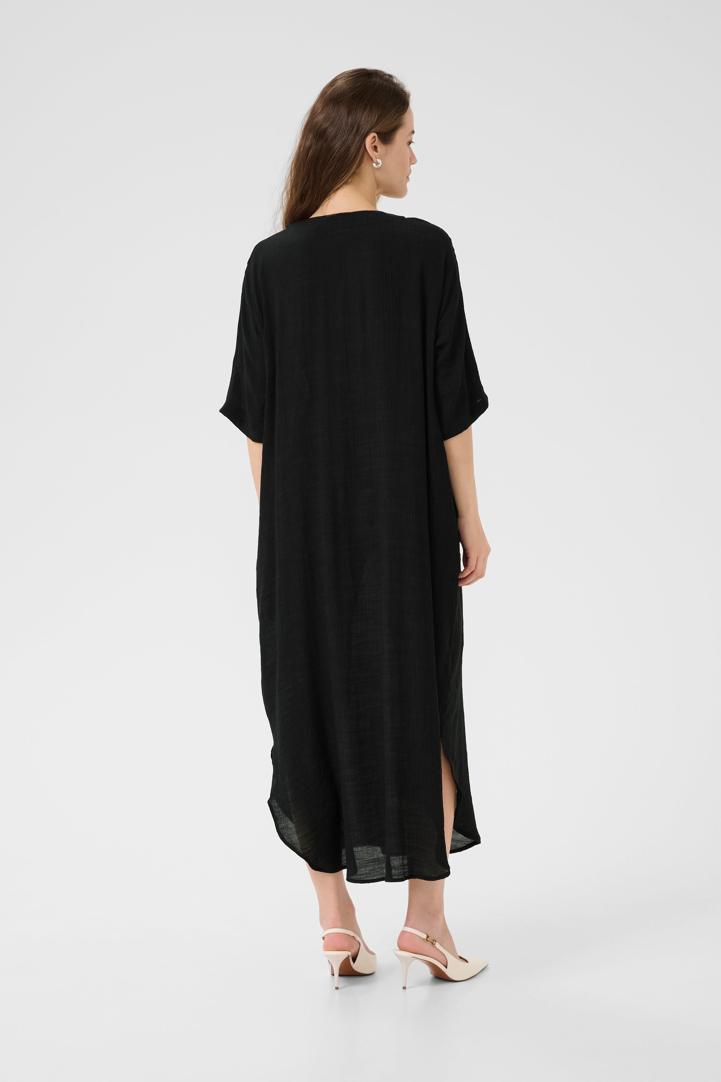 KAanja Dress LOOKBOOK BACK 10510073-100121