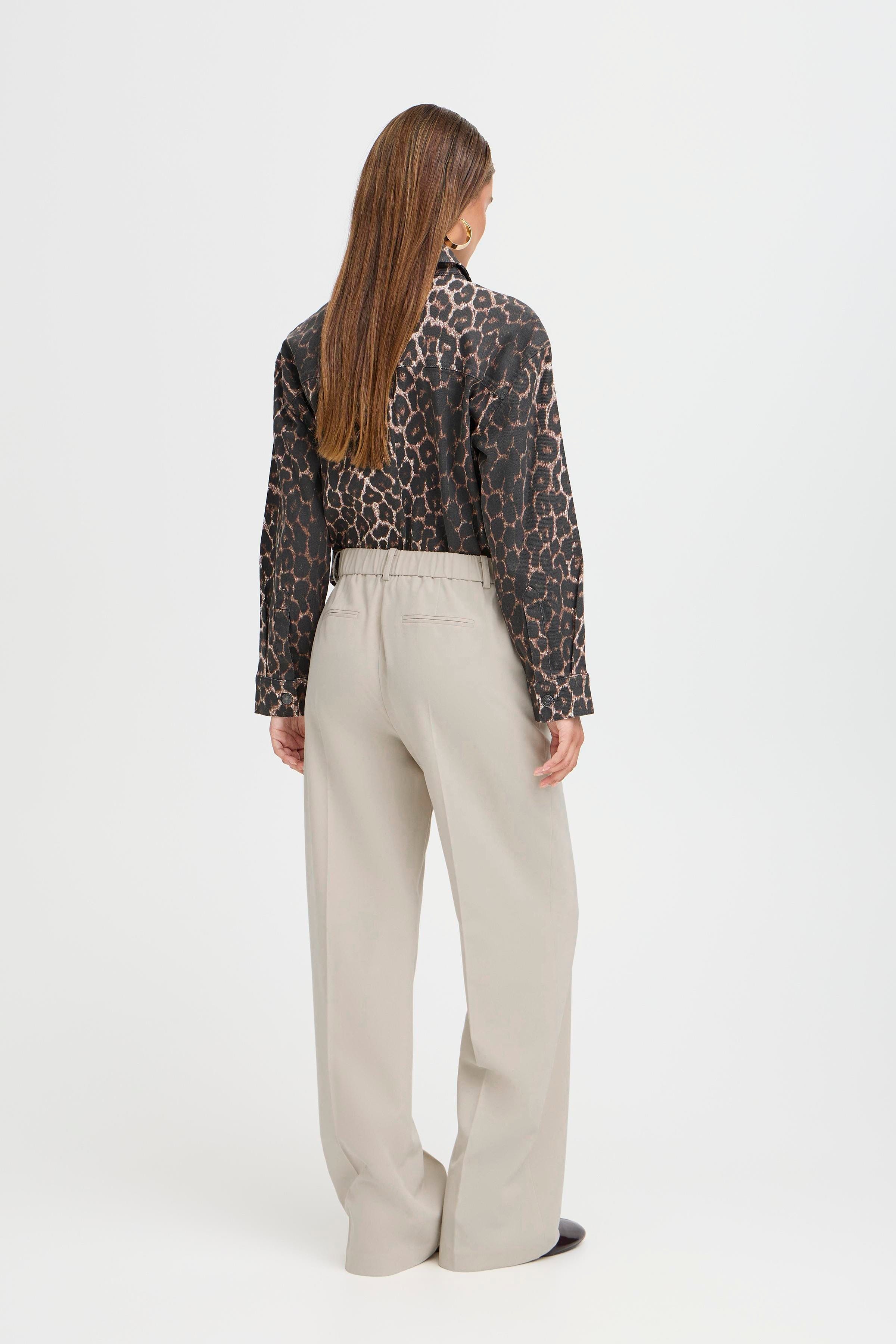 BYDANTA Trousers LOOKBOOK BACK 20806640-140708