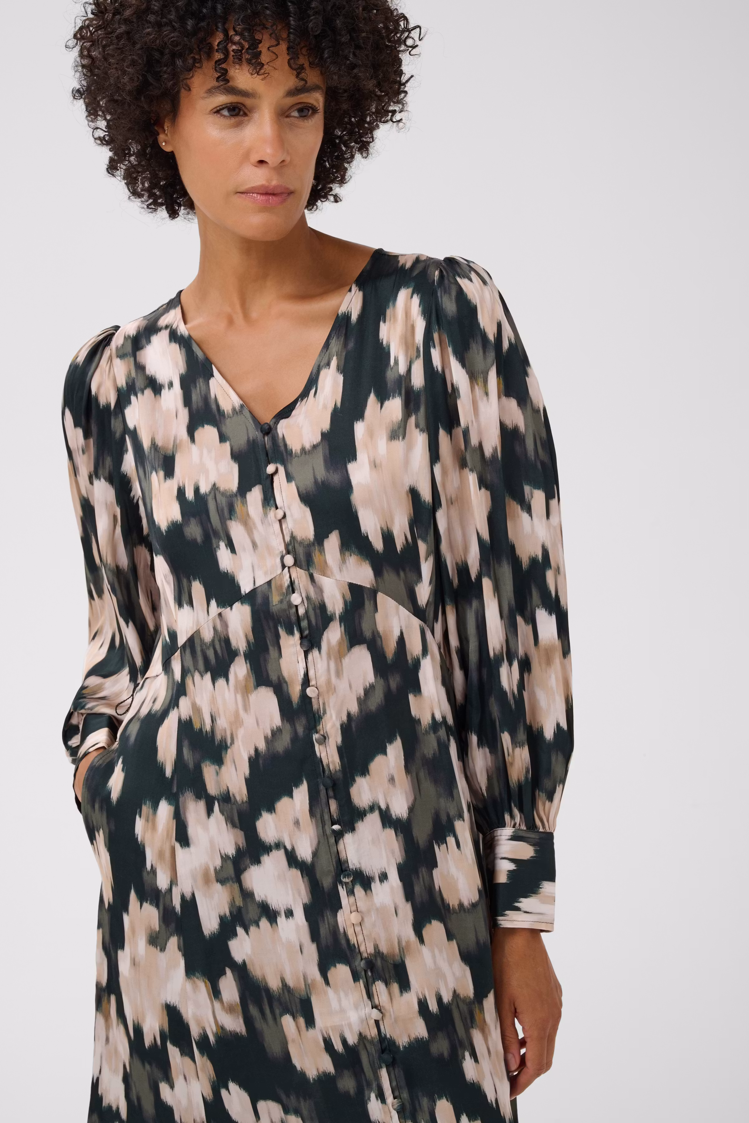 CilucaPW Dress LOOKBOOK DETAIL 30310810-305340
