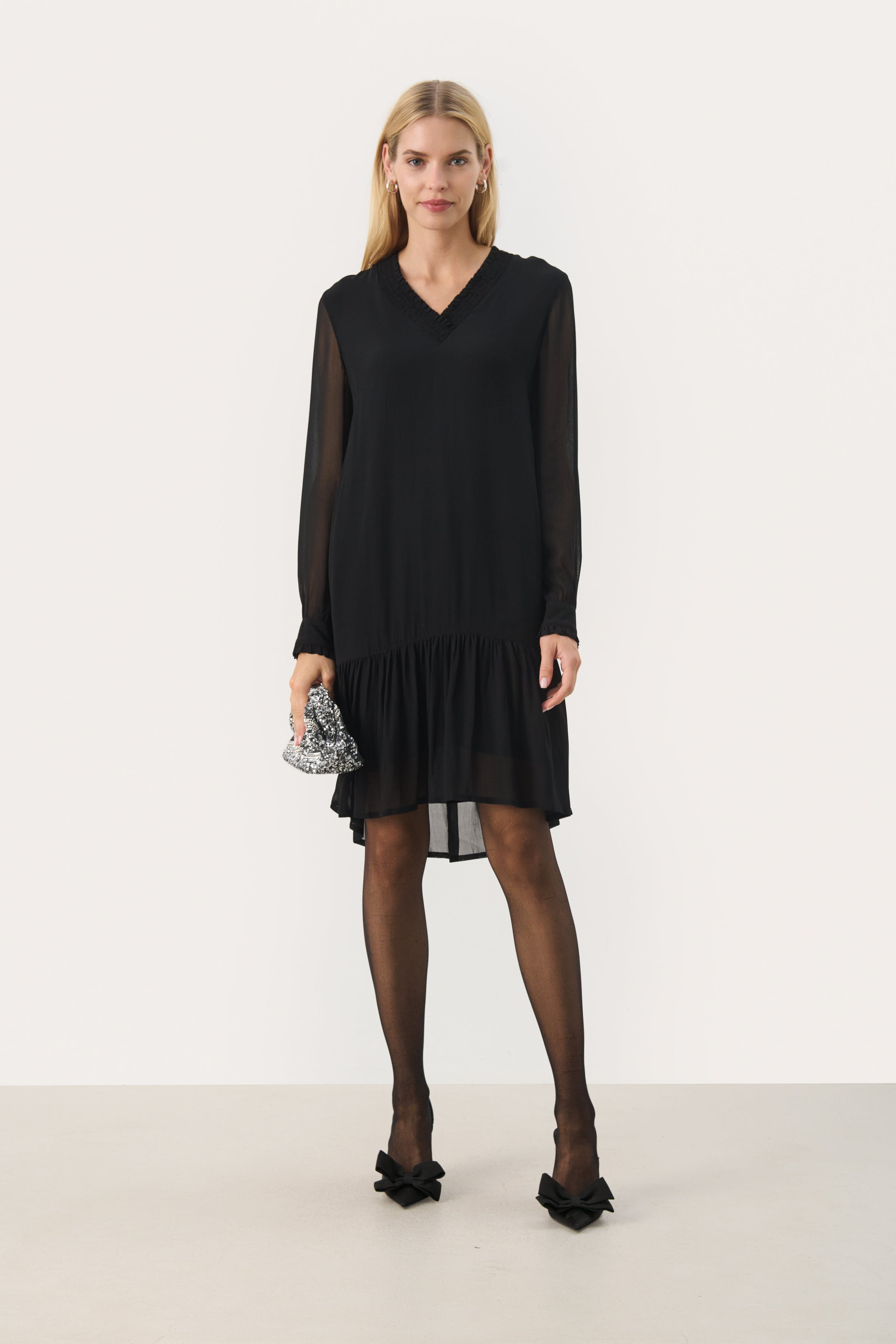 MikaelaPW Klänning LOOKBOOK BACK 30309048-194008