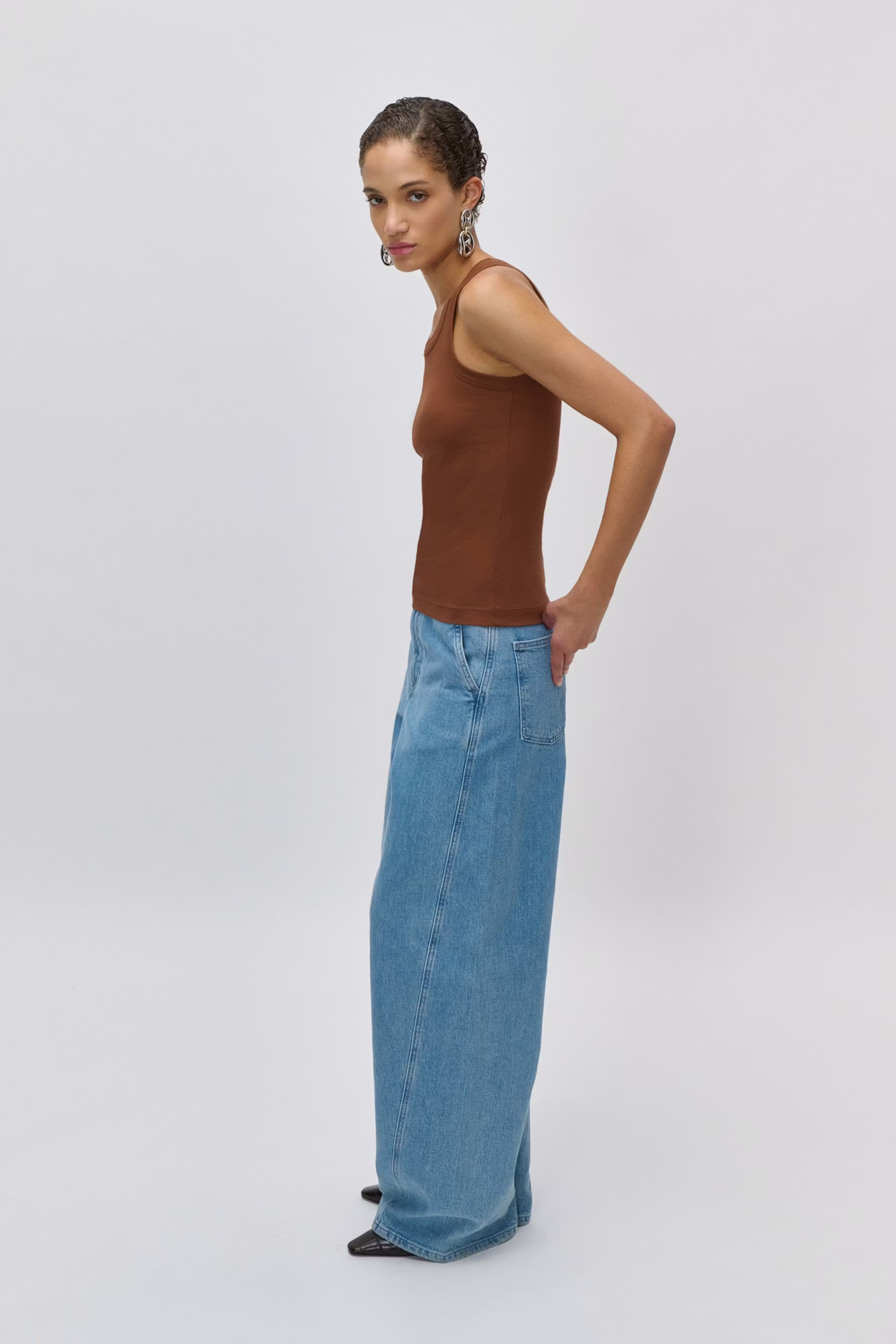 IOFINLEY T-shirt LOOKBOOK FRONT 30600549-BR208