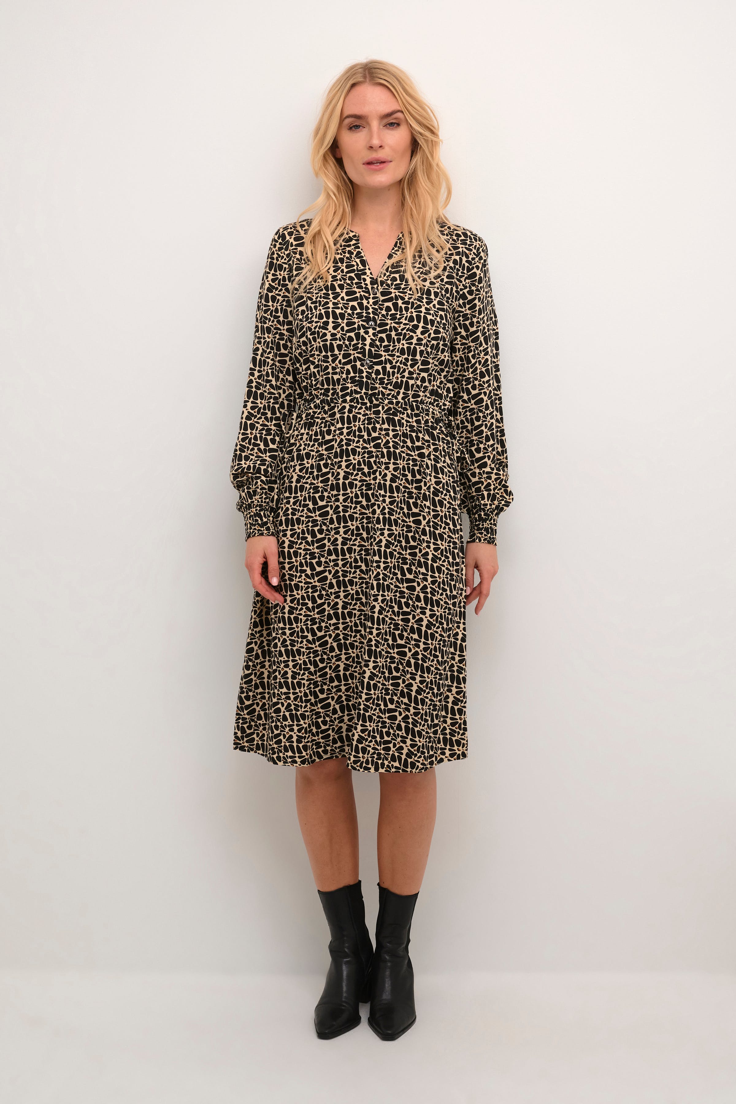 BPfabia Kleid LOOKBOOK FRONT 10590582-105308B