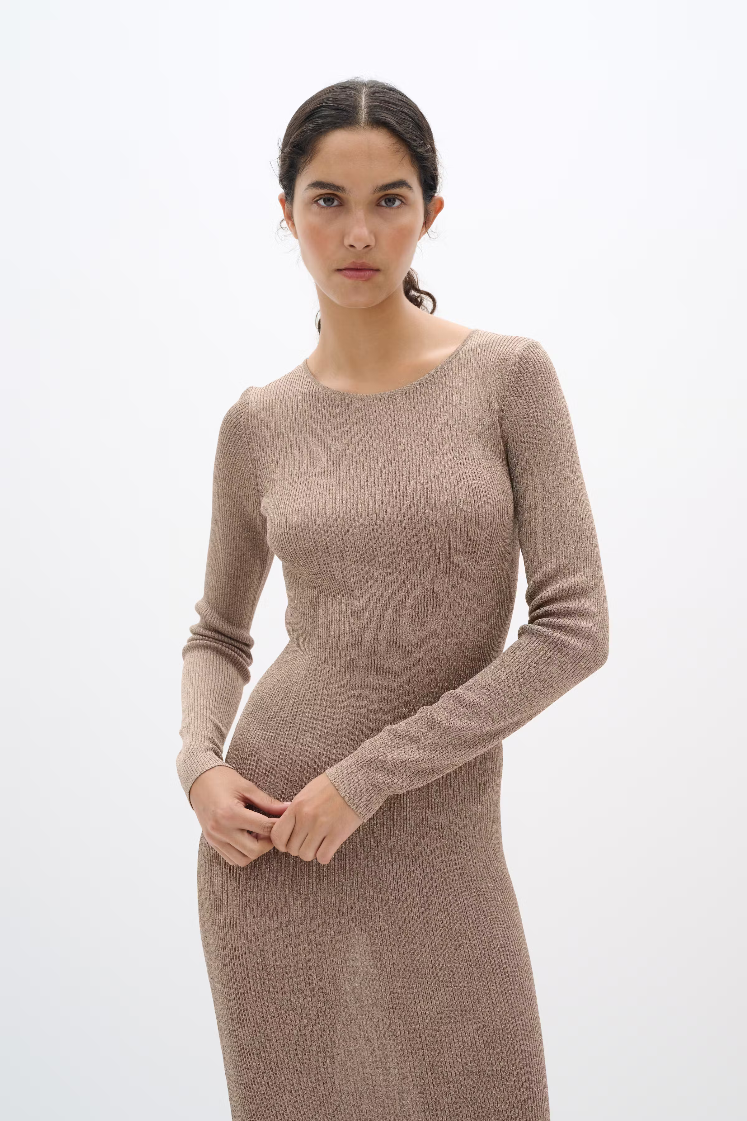 ThaniIW glitter Jurk LOOKBOOK FRONT 30109775-300031