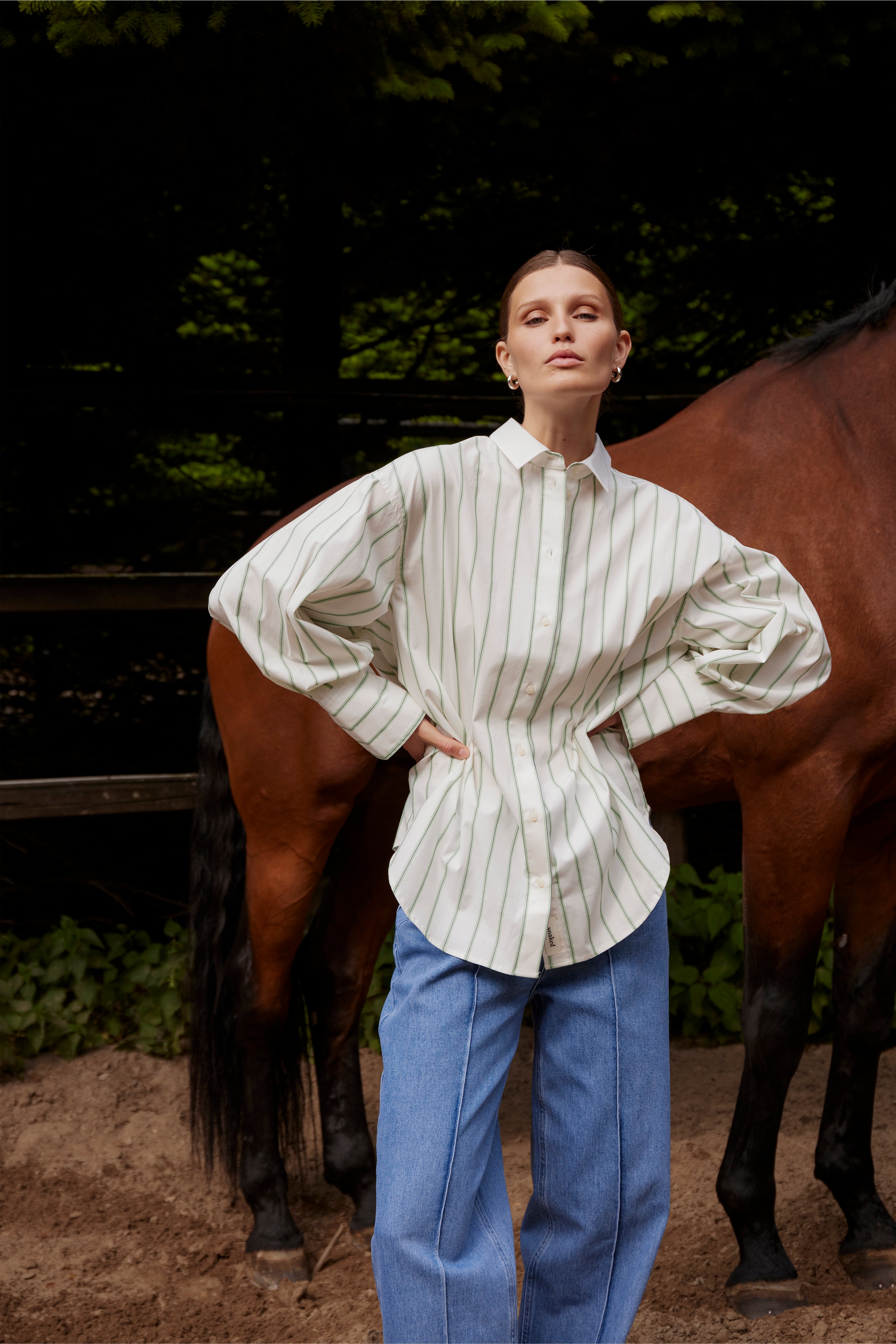 SLRinatina Jeans LOCATION NONE 30409277-301130