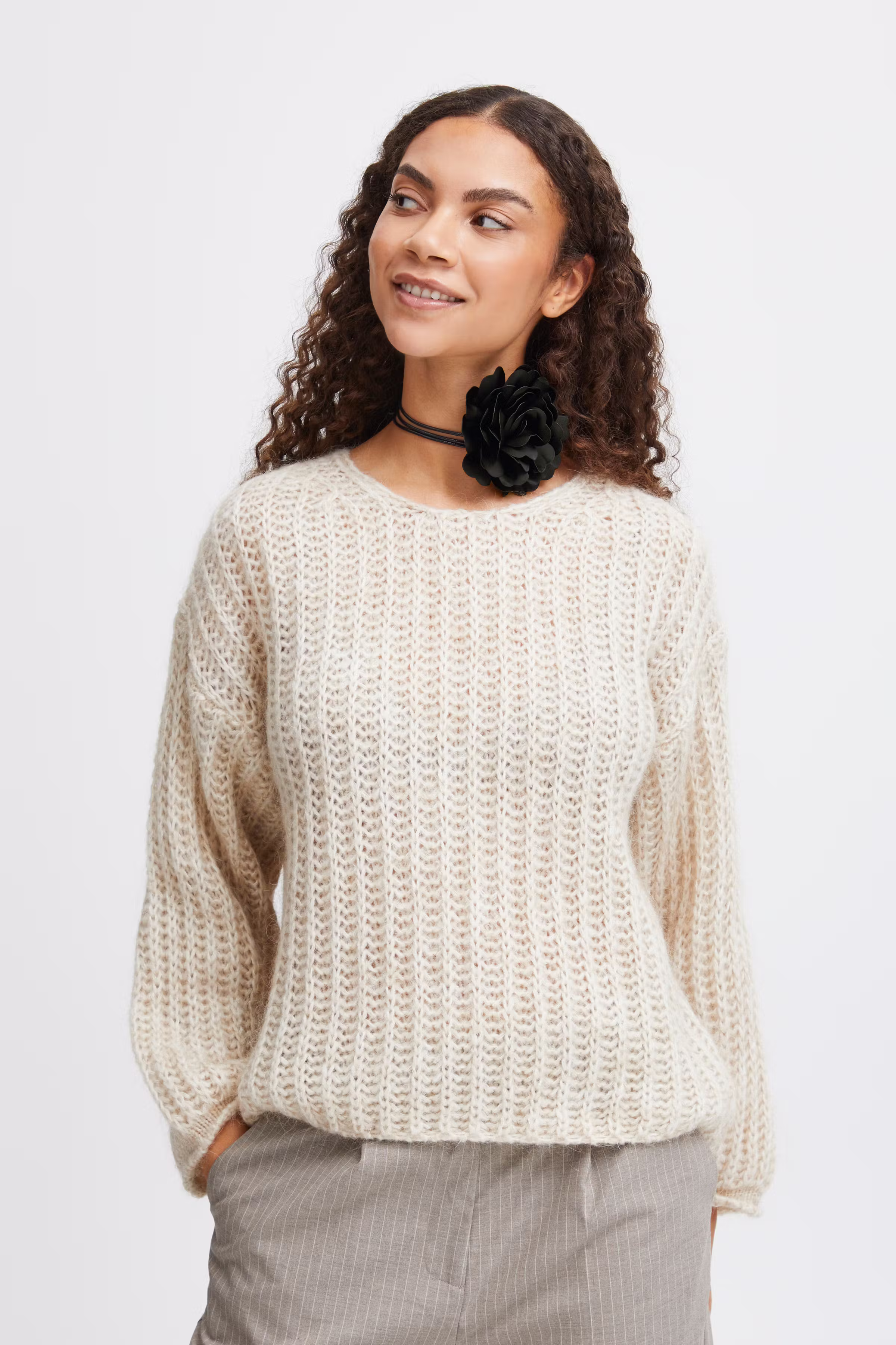 BAVELSE Skjerf LOOKBOOK FRONT 20815735-200451