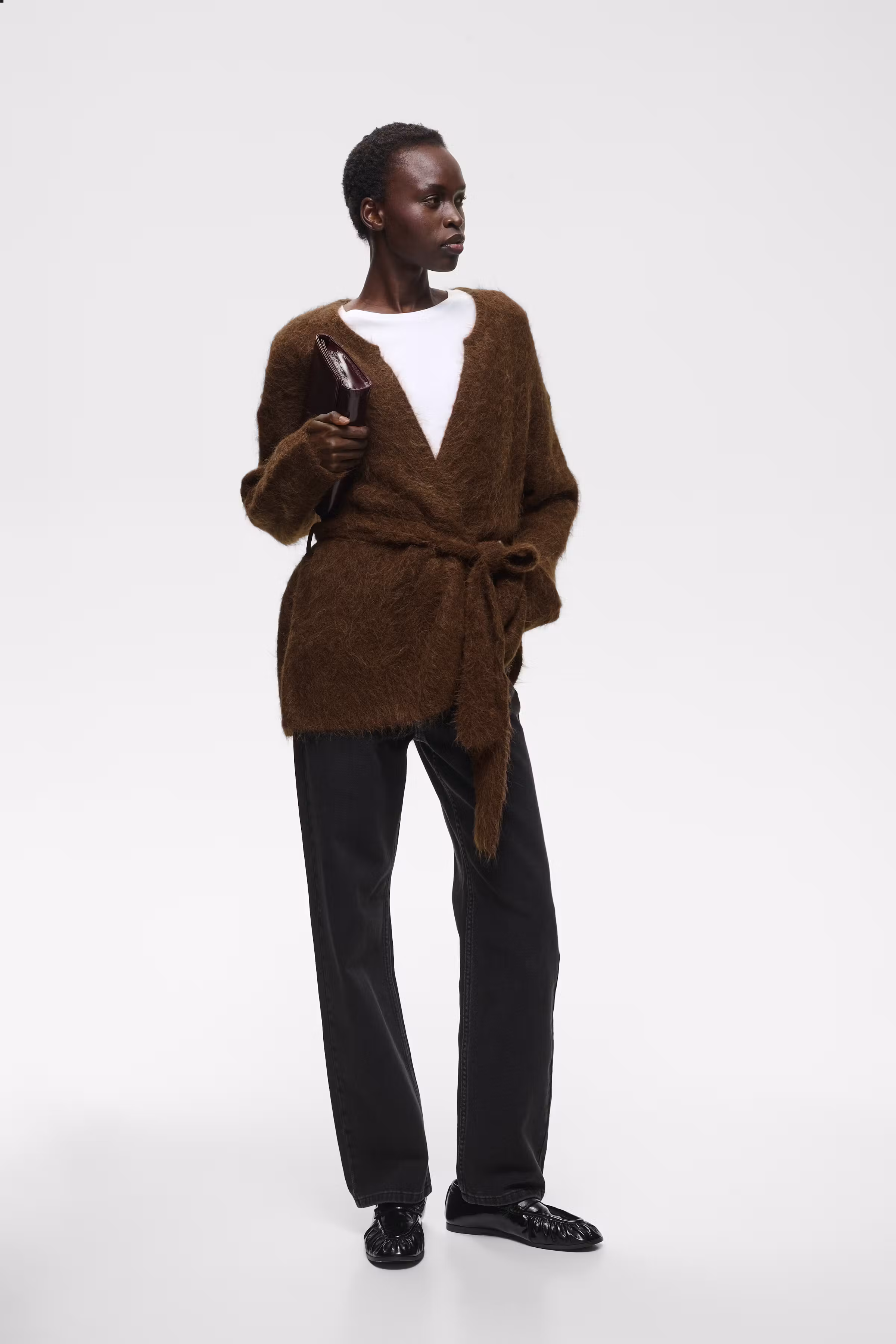 PELLOIW Cardigan LOOKBOOK FRONT 30113102-191109