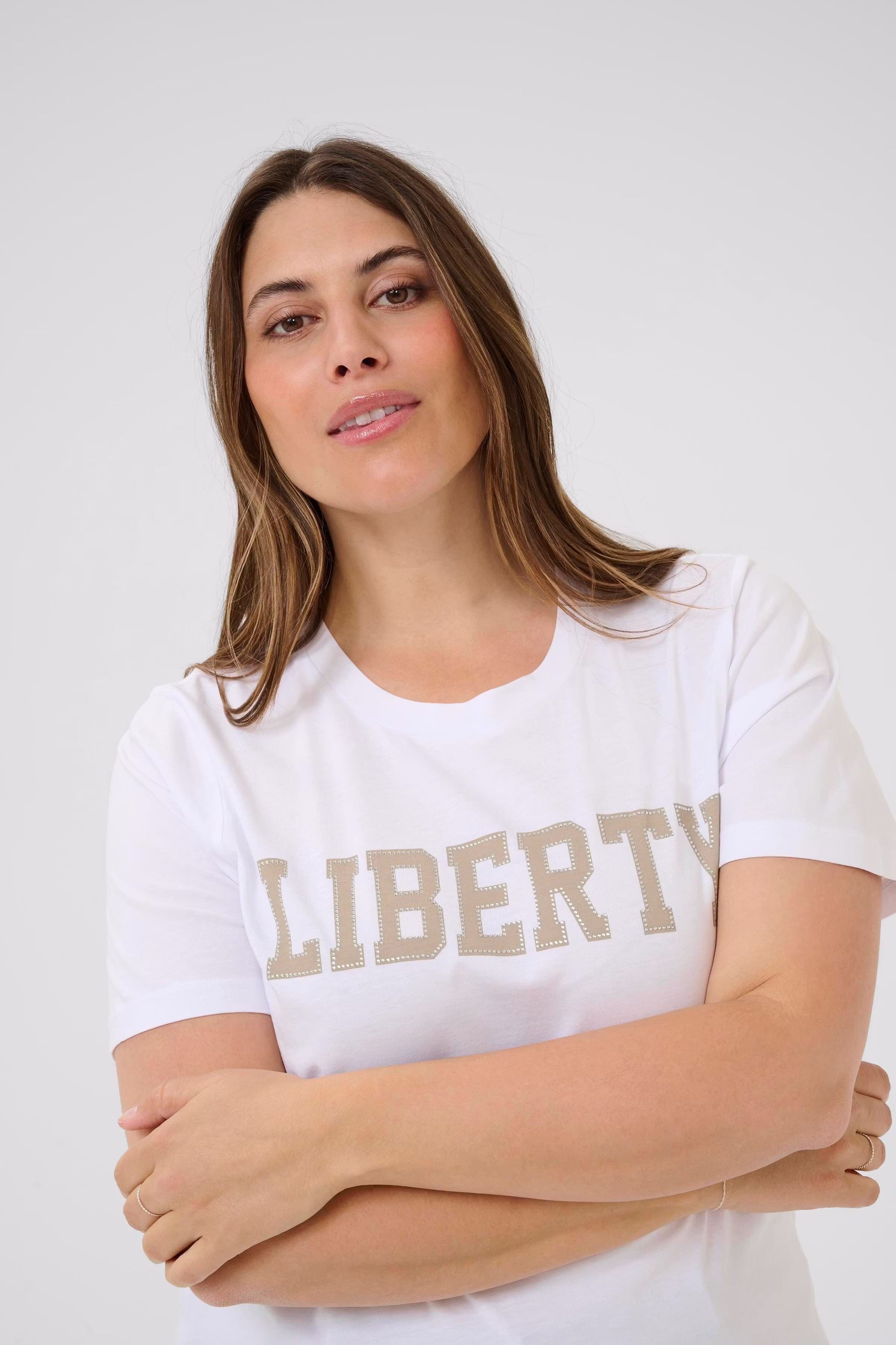 KCjune T-shirt LOOKBOOK DETAIL 10583916-110601