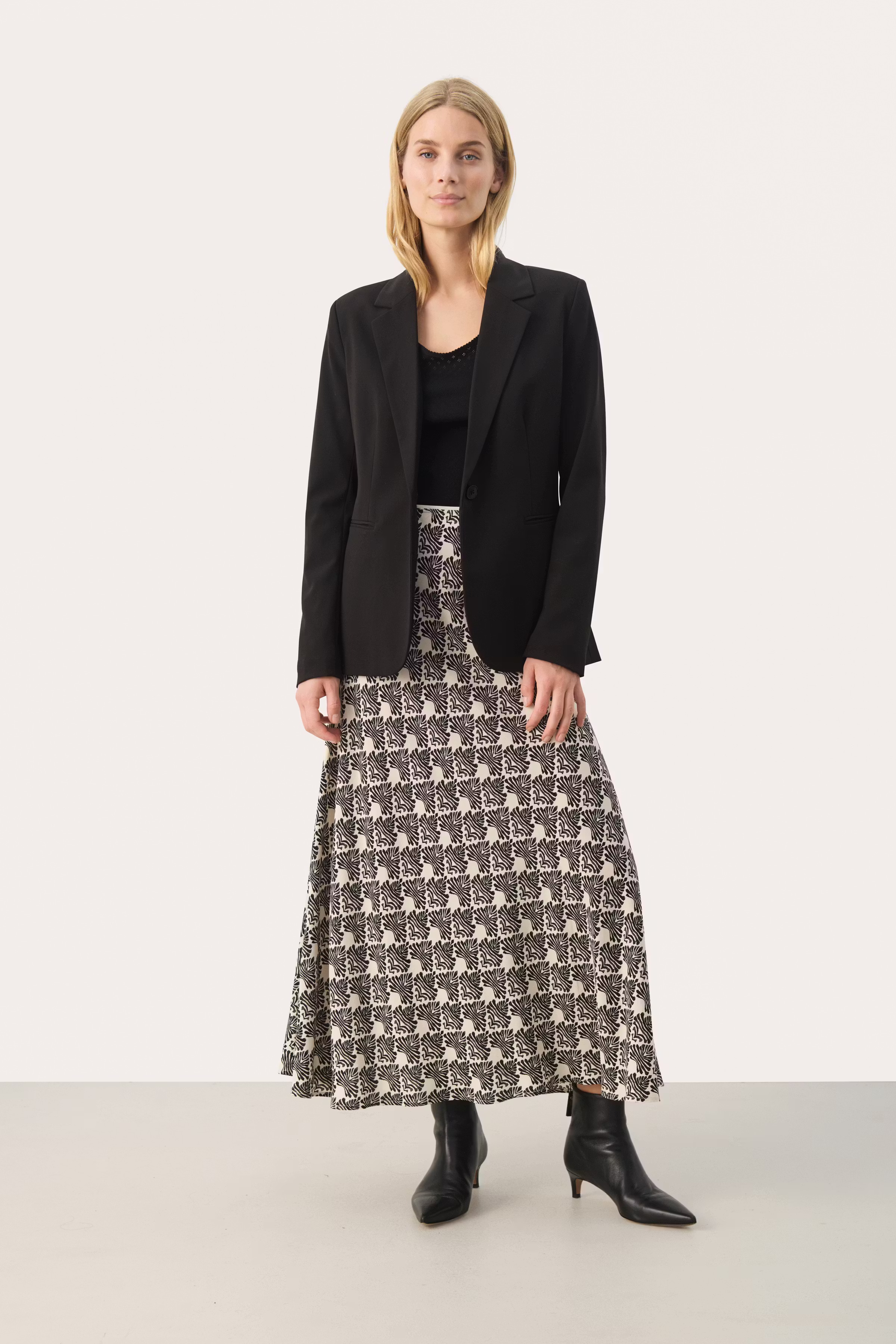 RinPW Rock LOOKBOOK BACK 30308837-303082