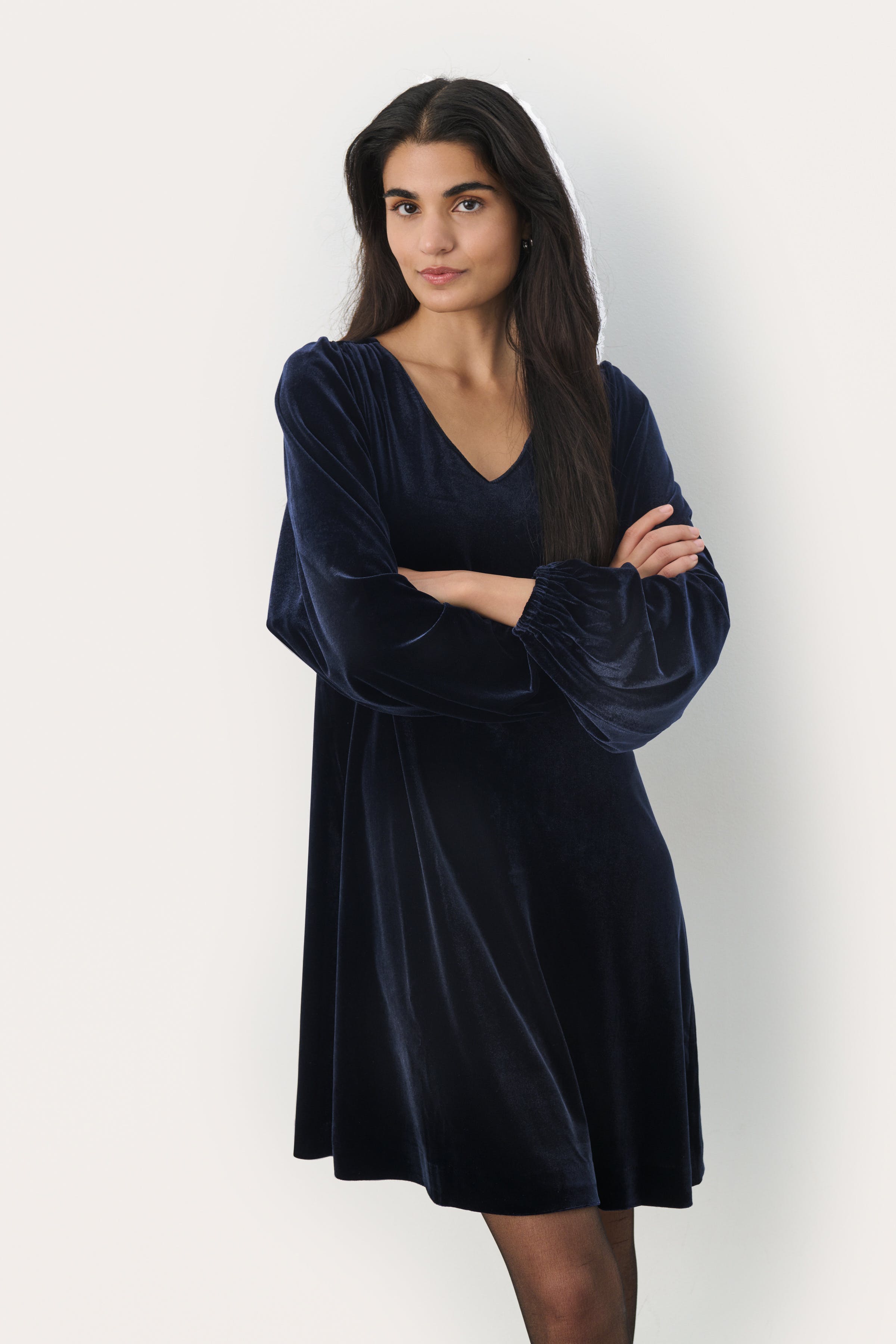 MadiPW Fløyel Kjole LOOKBOOK FRONT 30309081-194013