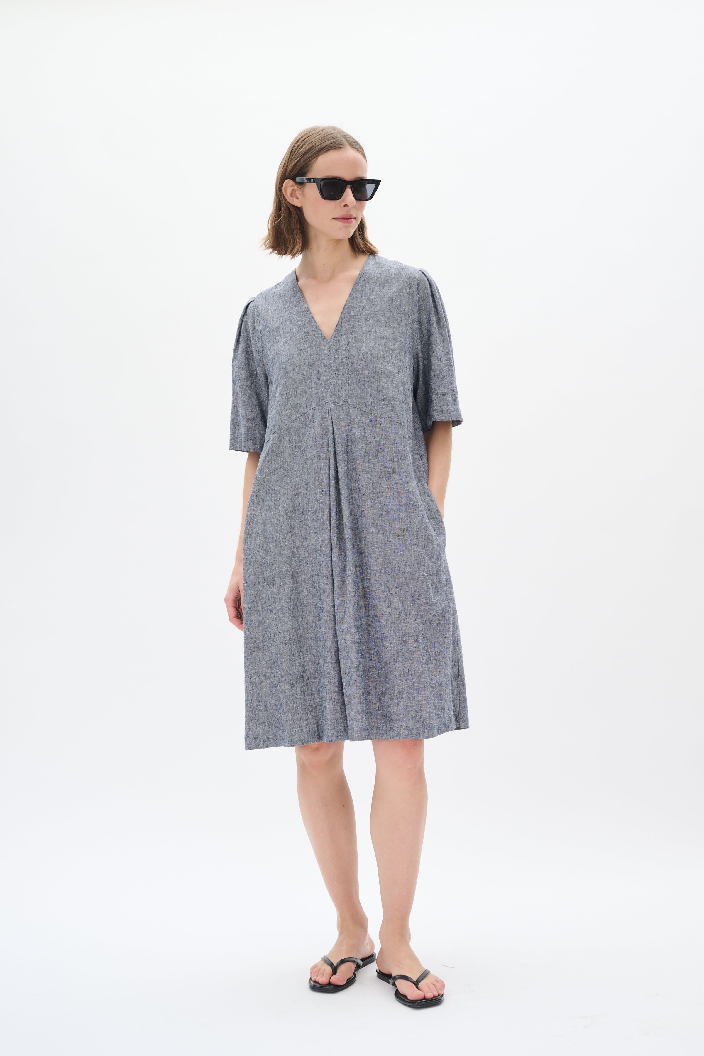RimoneIW Linen Dress LOOKBOOK FRONT 30110365-302004