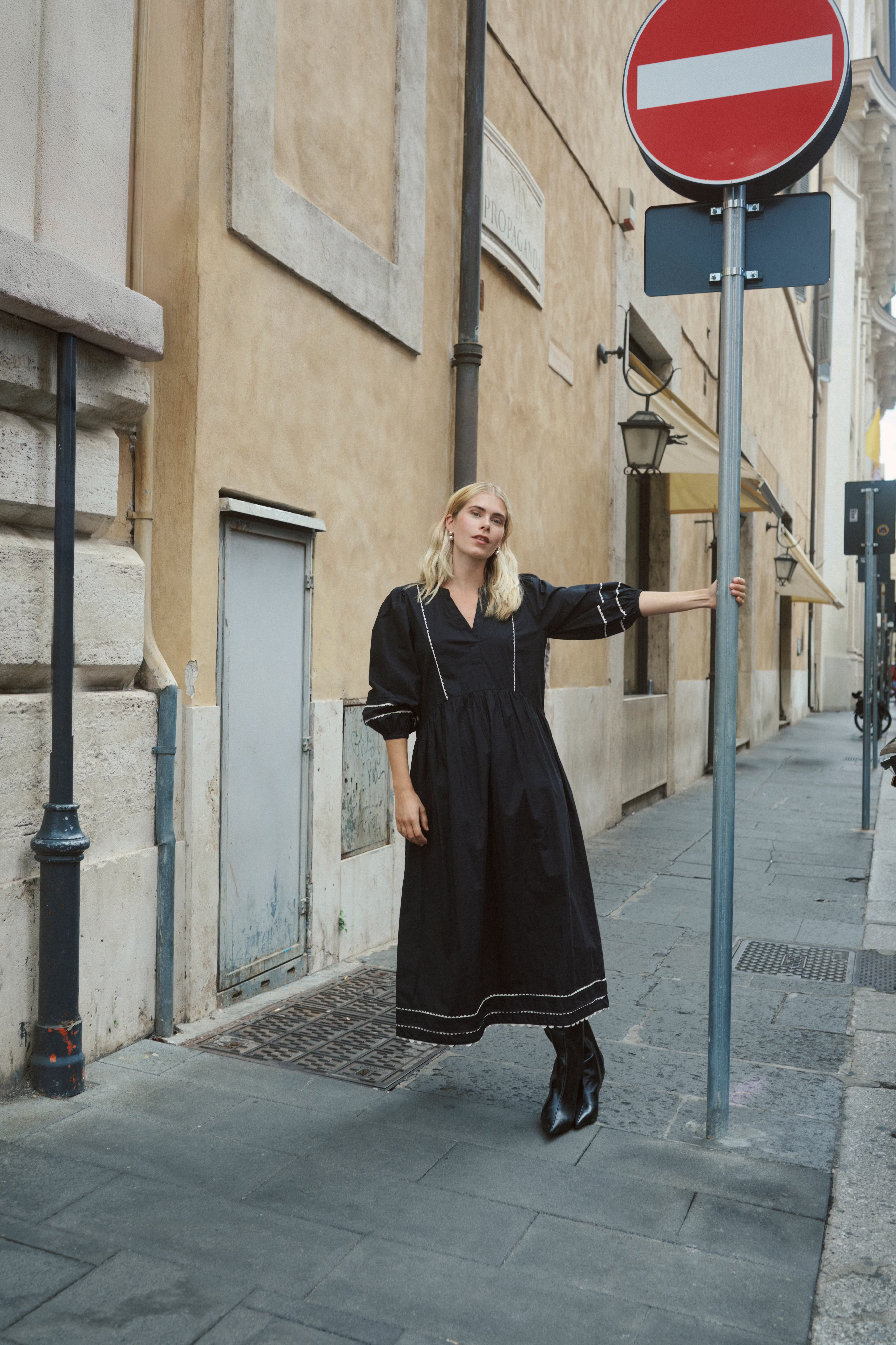 CUmaldi Kleid LOCATION NONE 50111682-500012