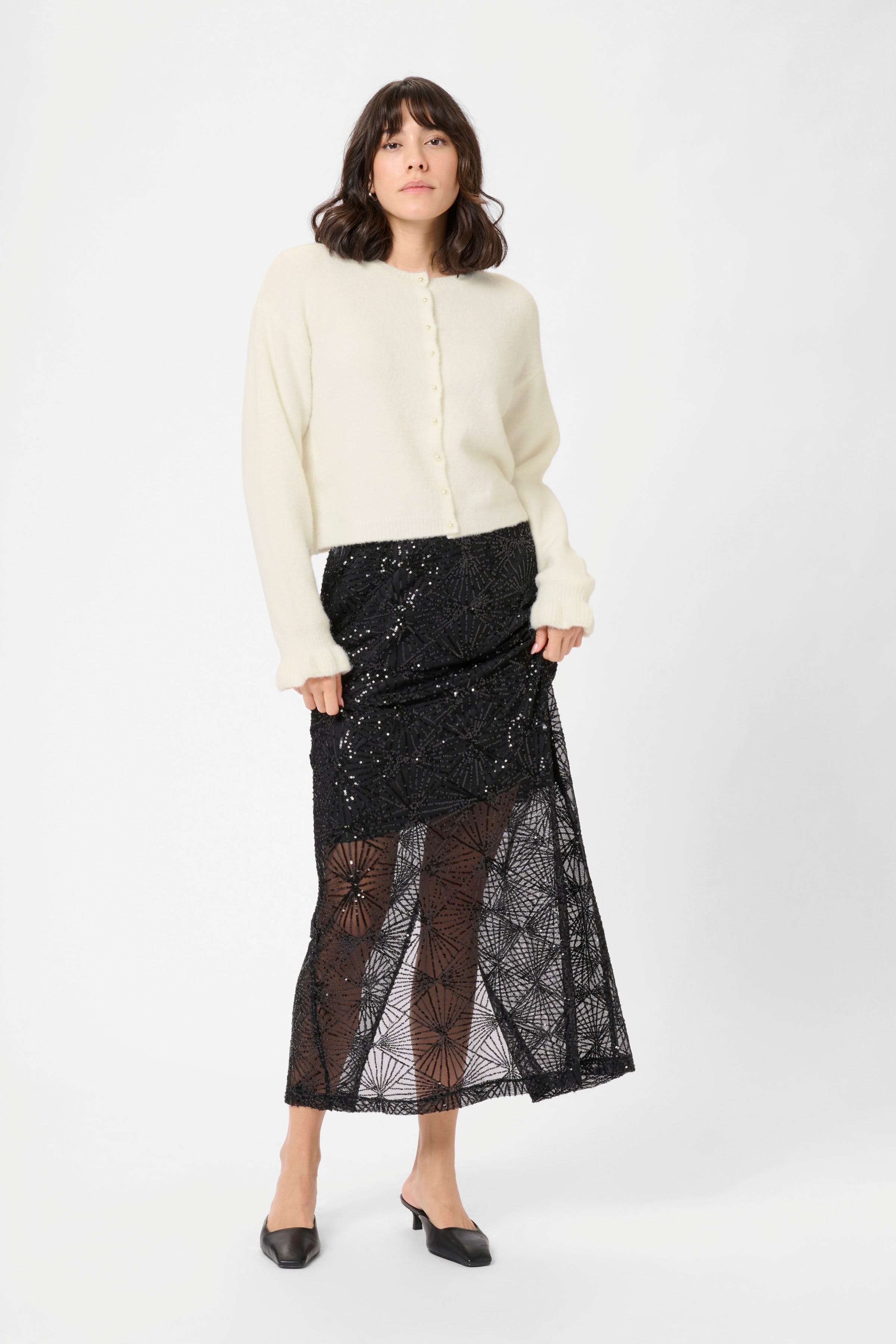 KAcourson Cardigan LOOKBOOK FRONT 10510966-110602