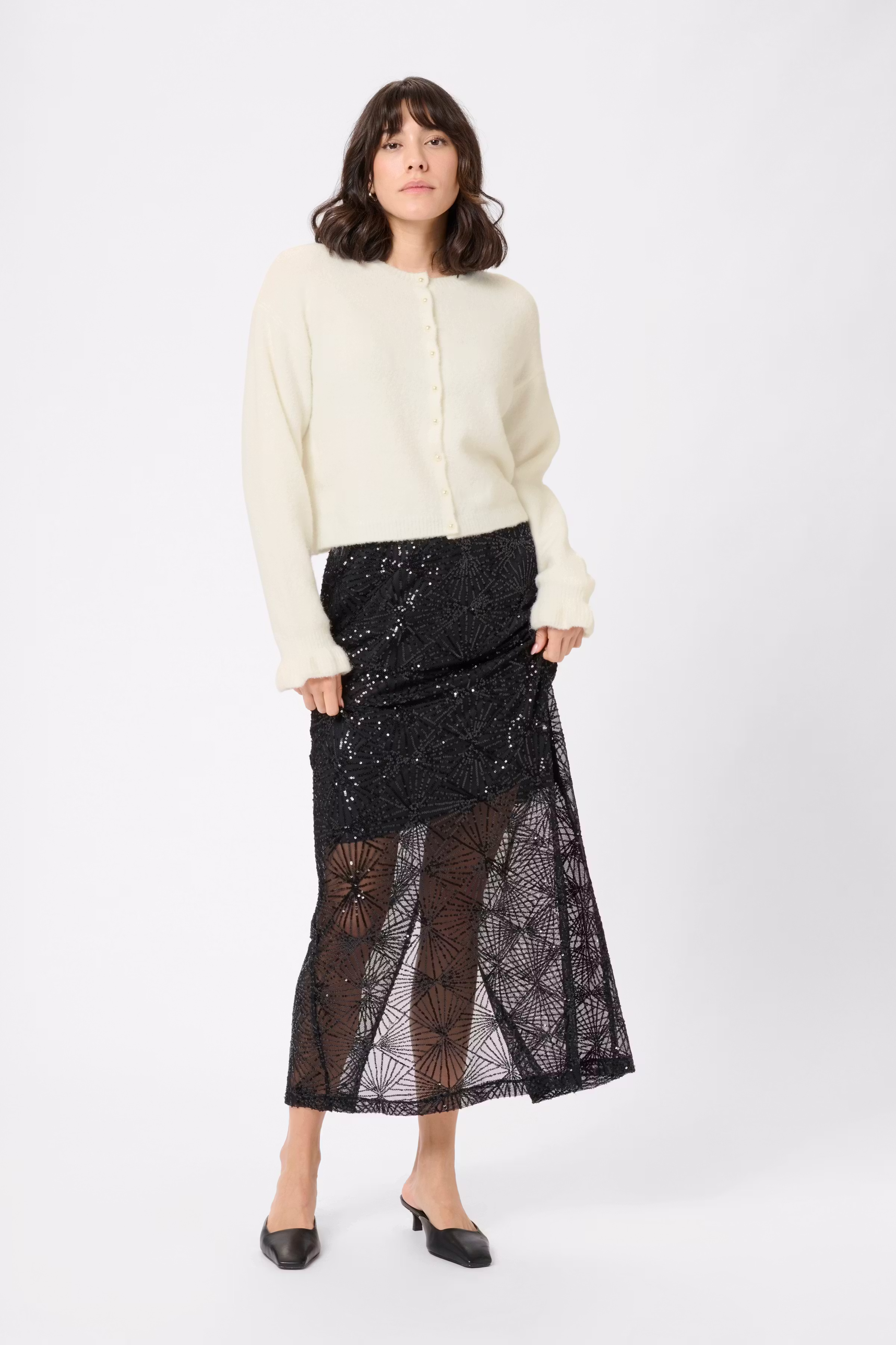 KAcourson Cardigan LOOKBOOK FRONT 10510966-110602