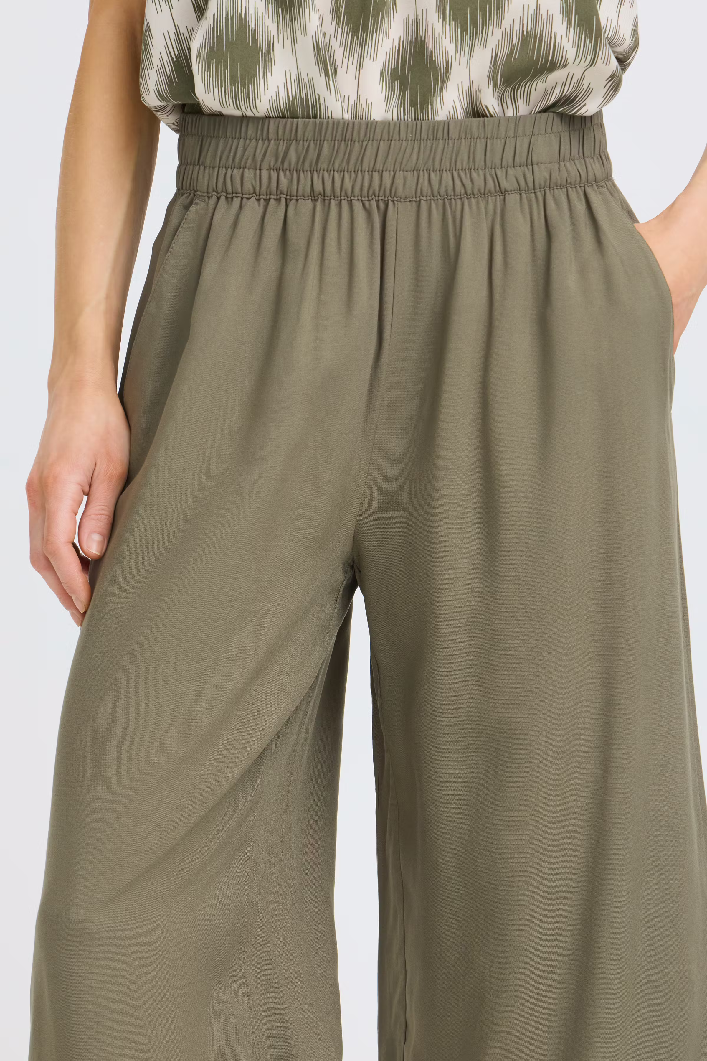 BYMMJOELLA Trousers LOOKBOOK DETAIL 20811296-190510