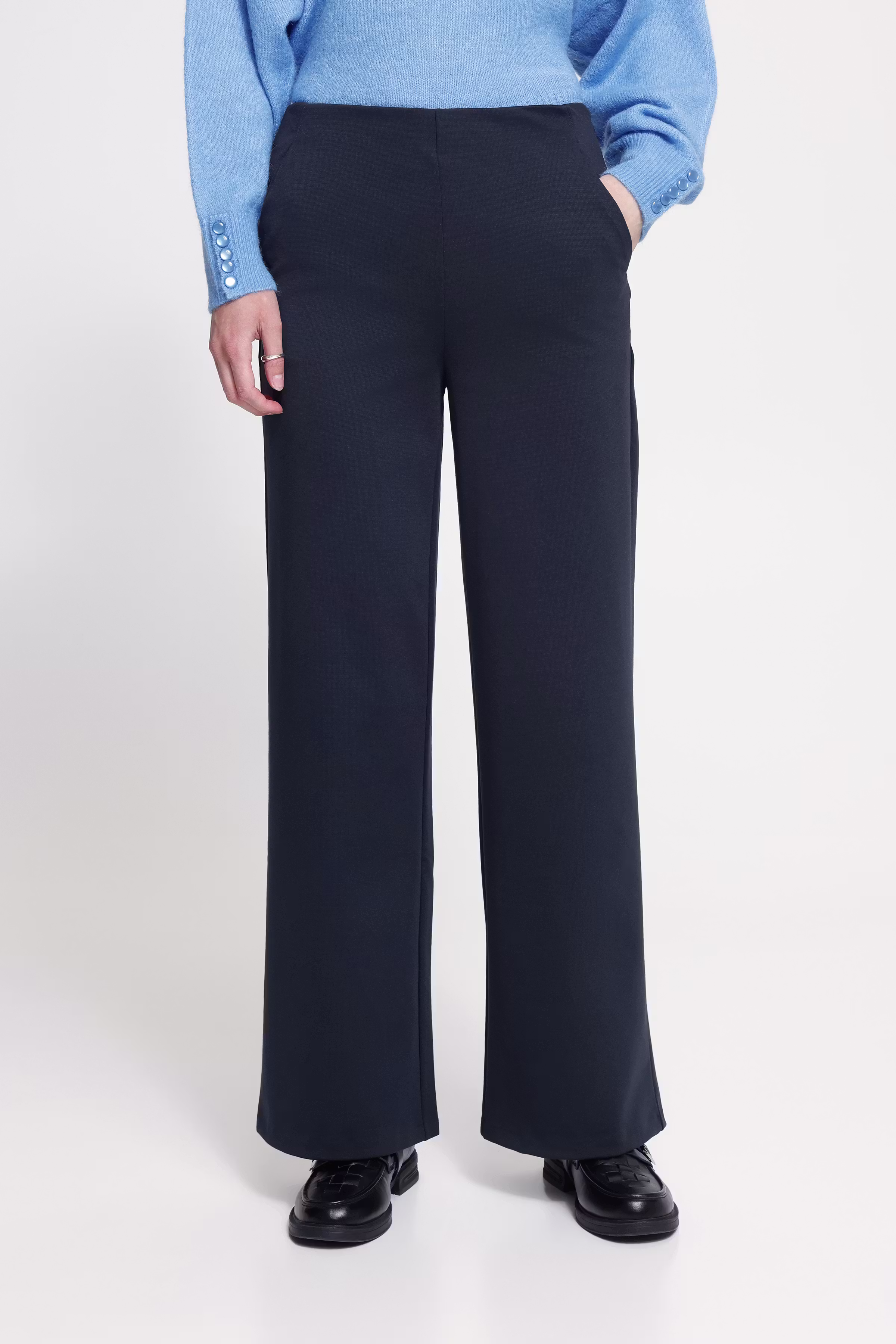 IHKATE Trousers LOOKBOOK FRONT 20123476-194010