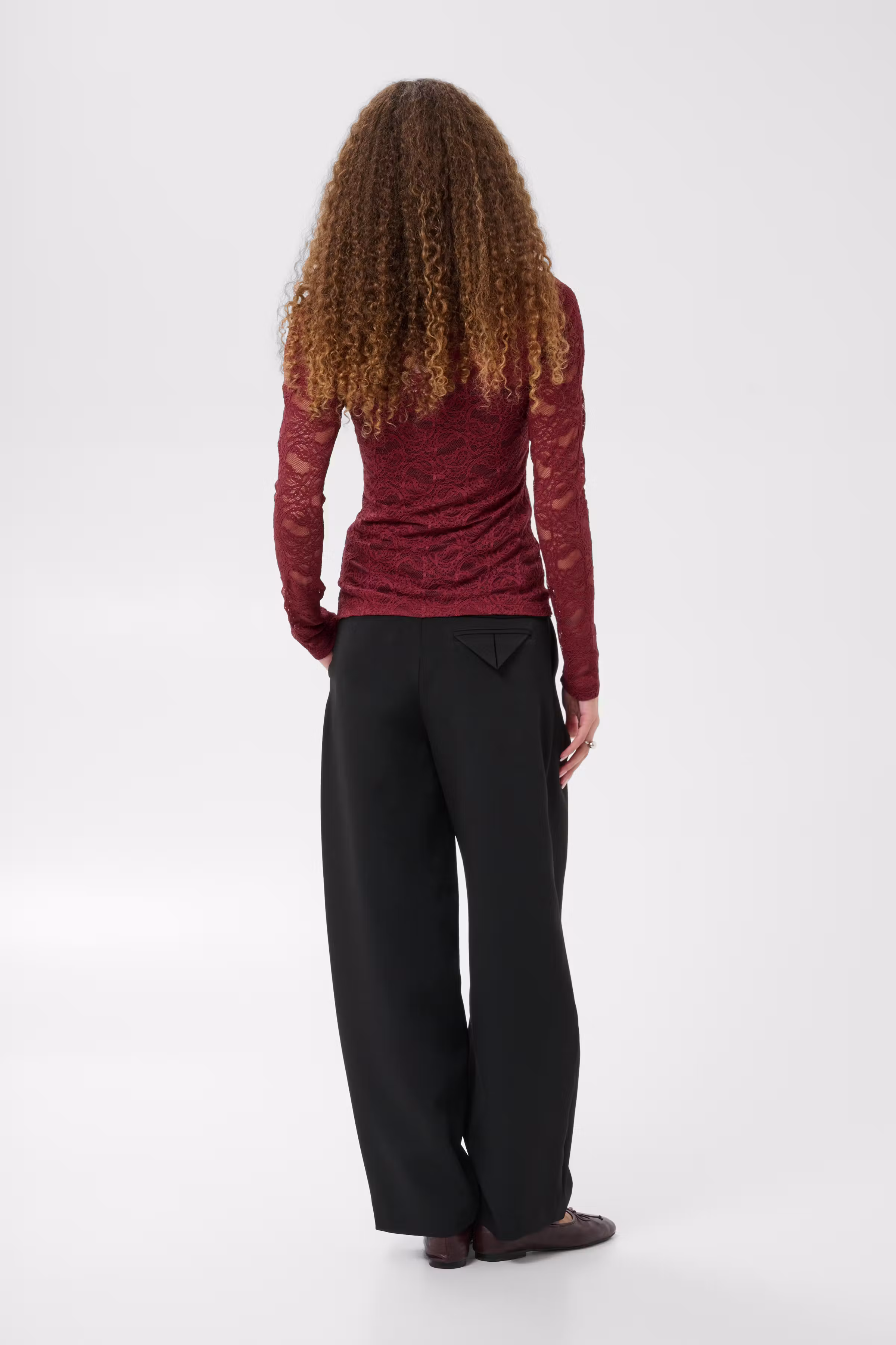 KAlucia Blonde-t-shirt LOOKBOOK BACK 10512468-191525