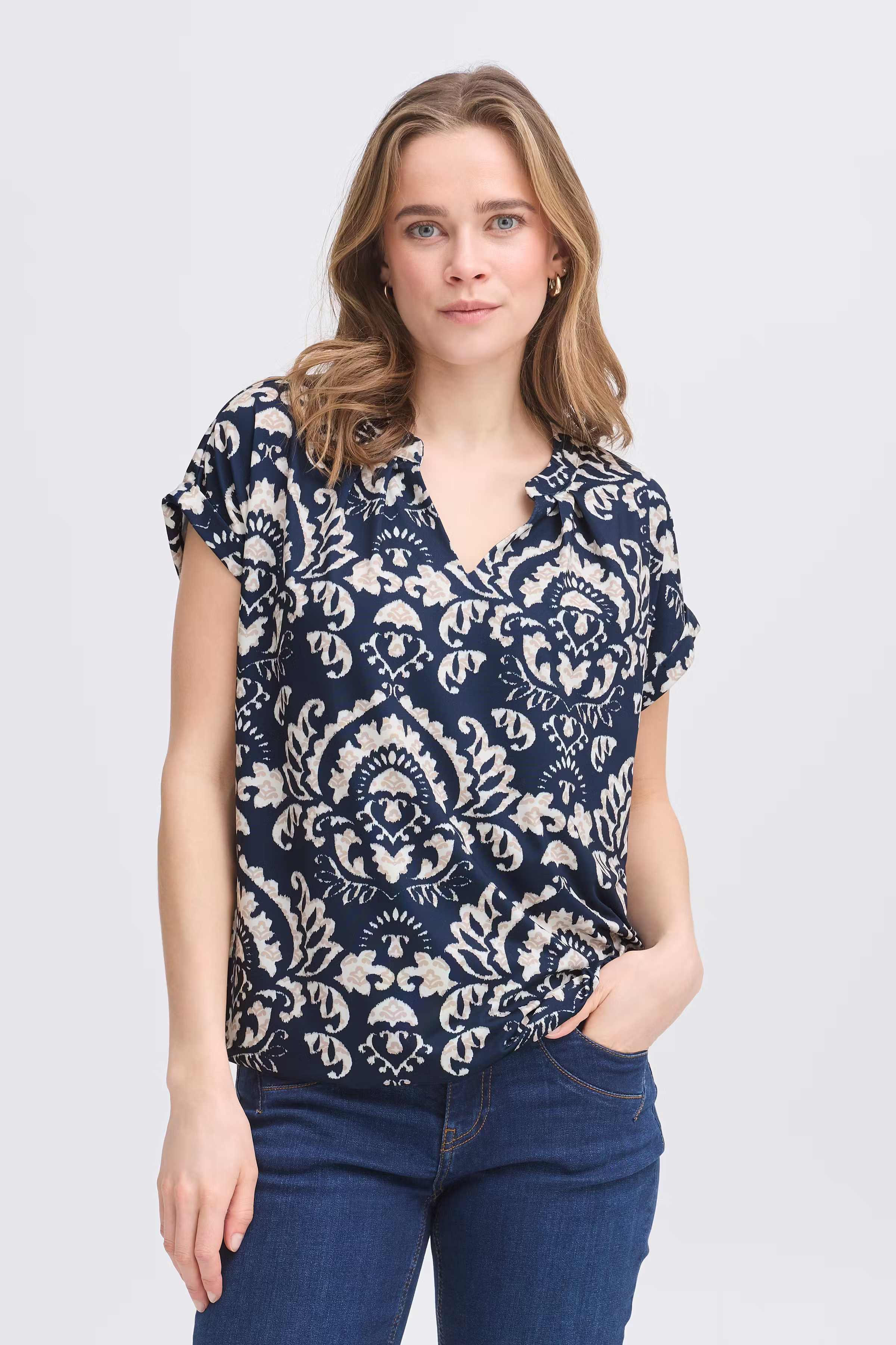 FRSEEN T-shirt LOOKBOOK FRONT 20615881-205302