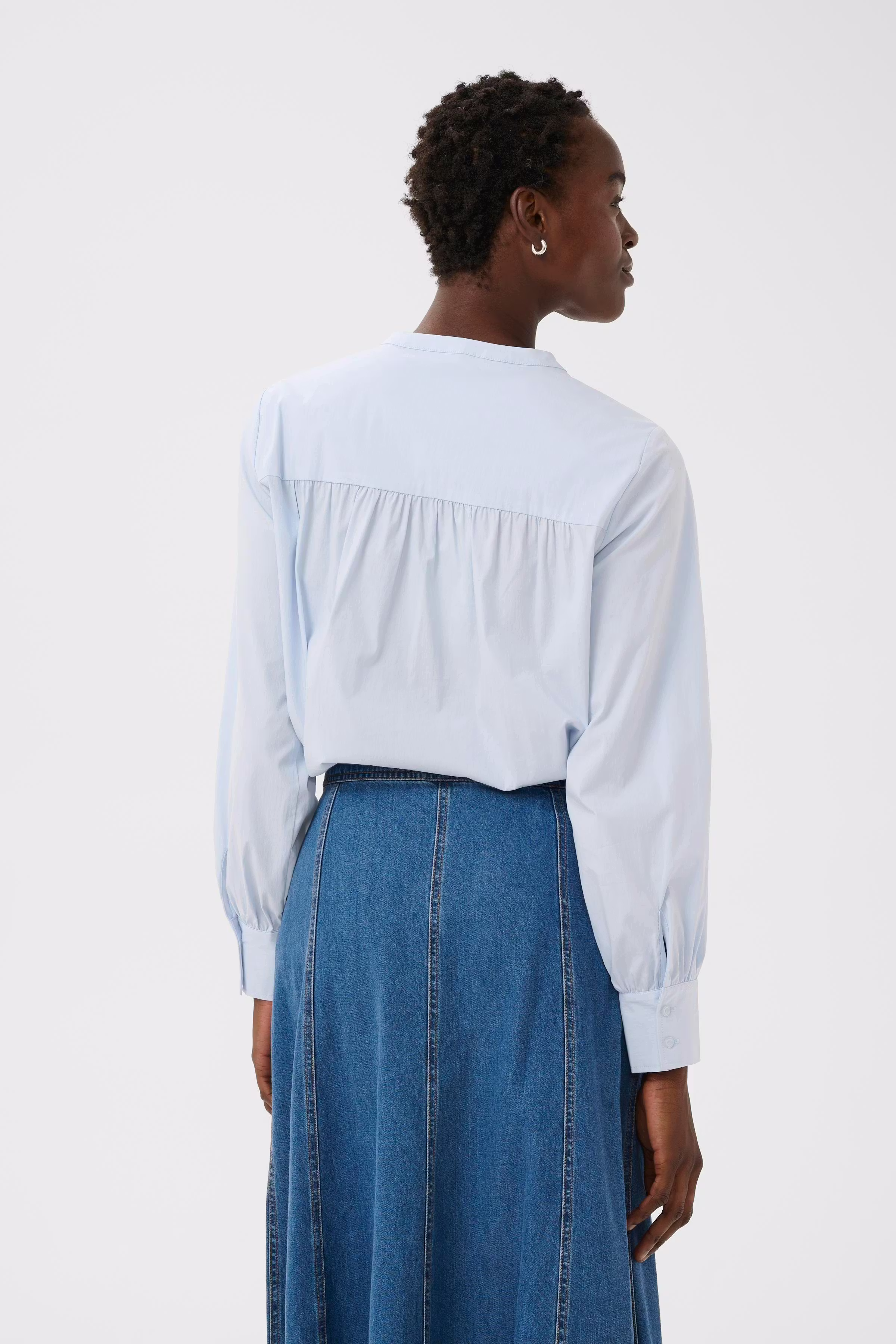 ZainasPW Shirt LOOKBOOK BACK 30310350-144110