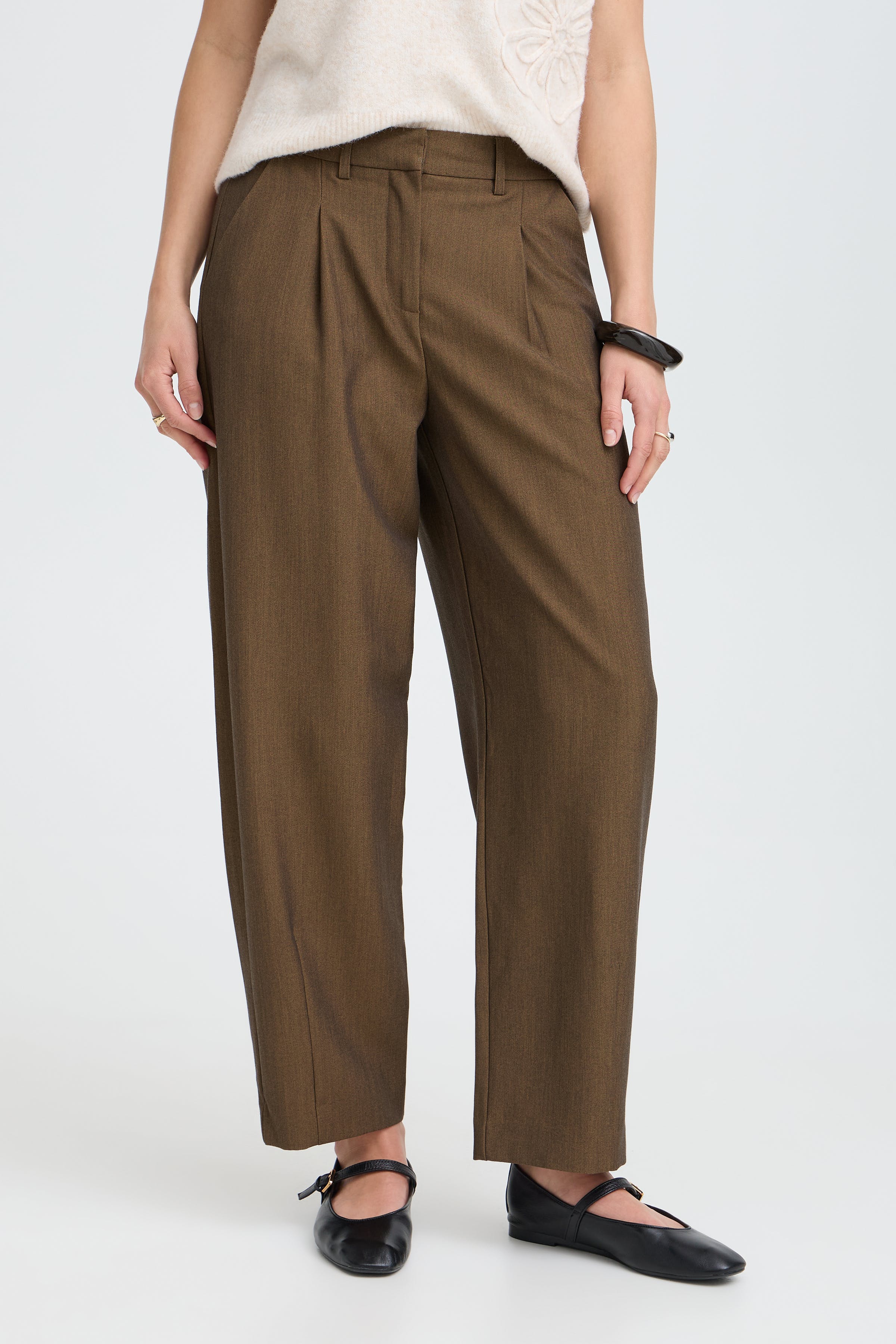 BYDANTA Trousers LOOKBOOK FRONT 20819427-1809281