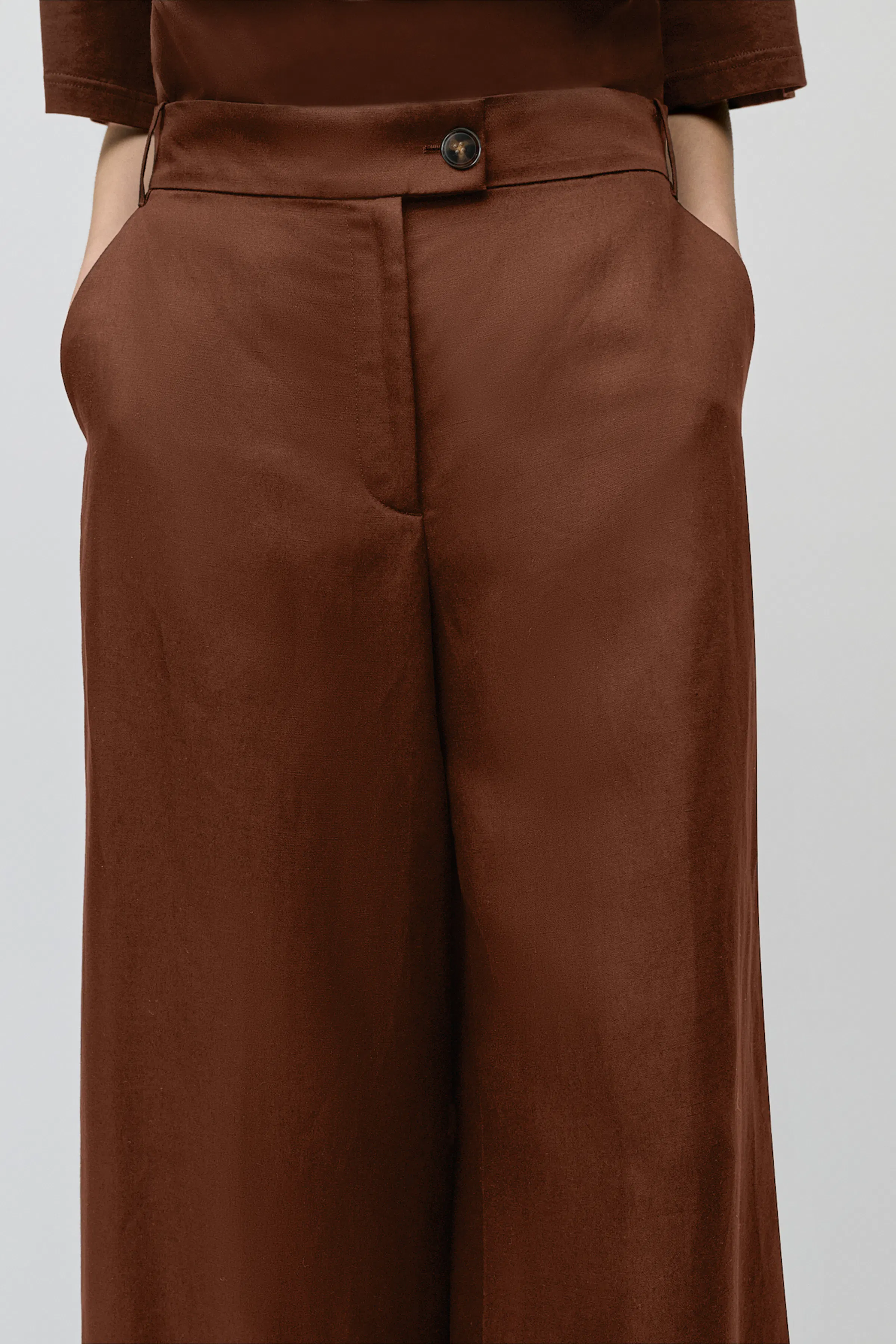IOPIERA Trousers LOOKBOOK FRONT 30600622-BR206