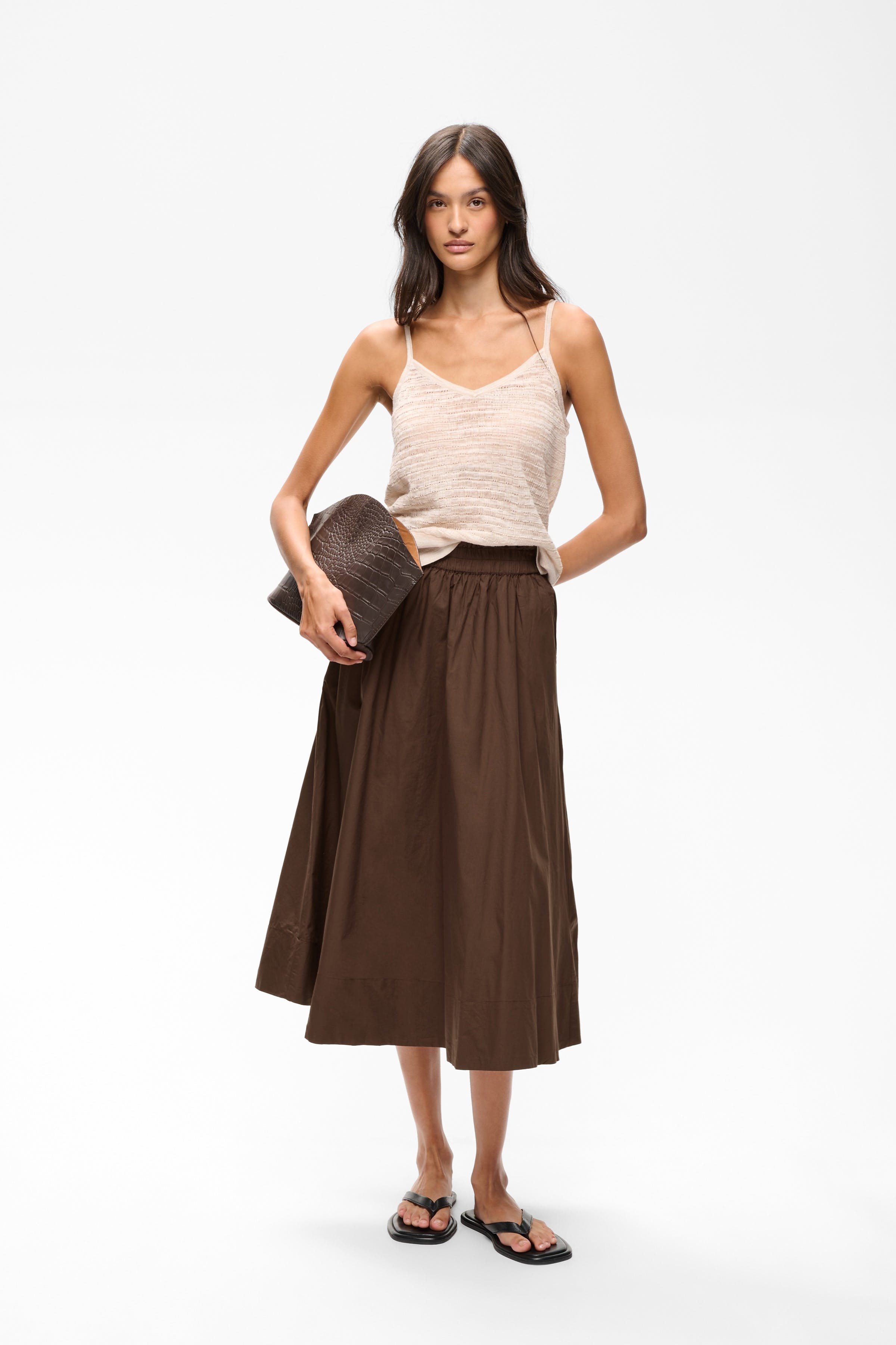 DaffodilIW Skirt LOOKBOOK FRONT 30110747-191015
