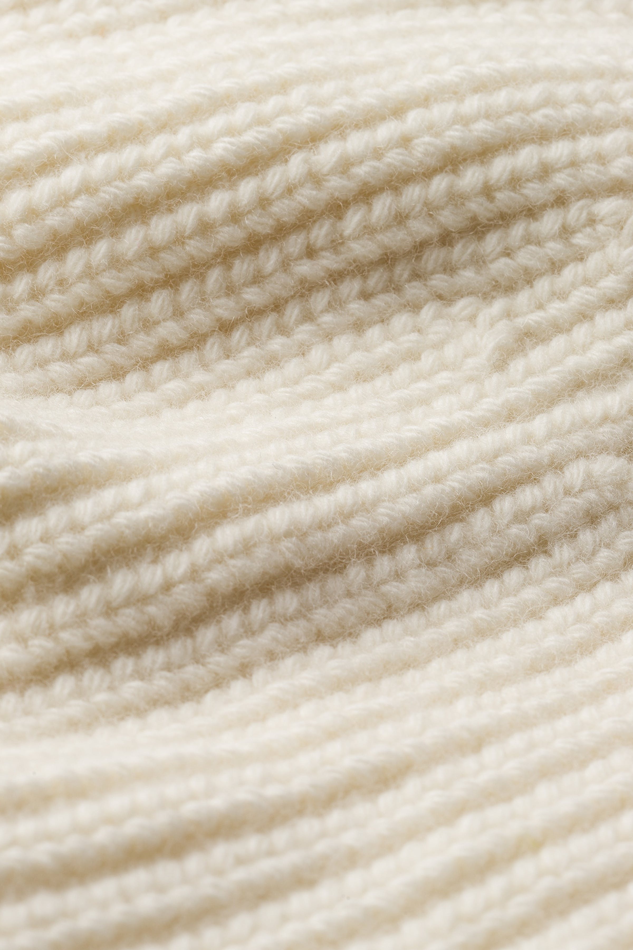 AMBER BEANIE PACK DETAIL 30600716-WH020