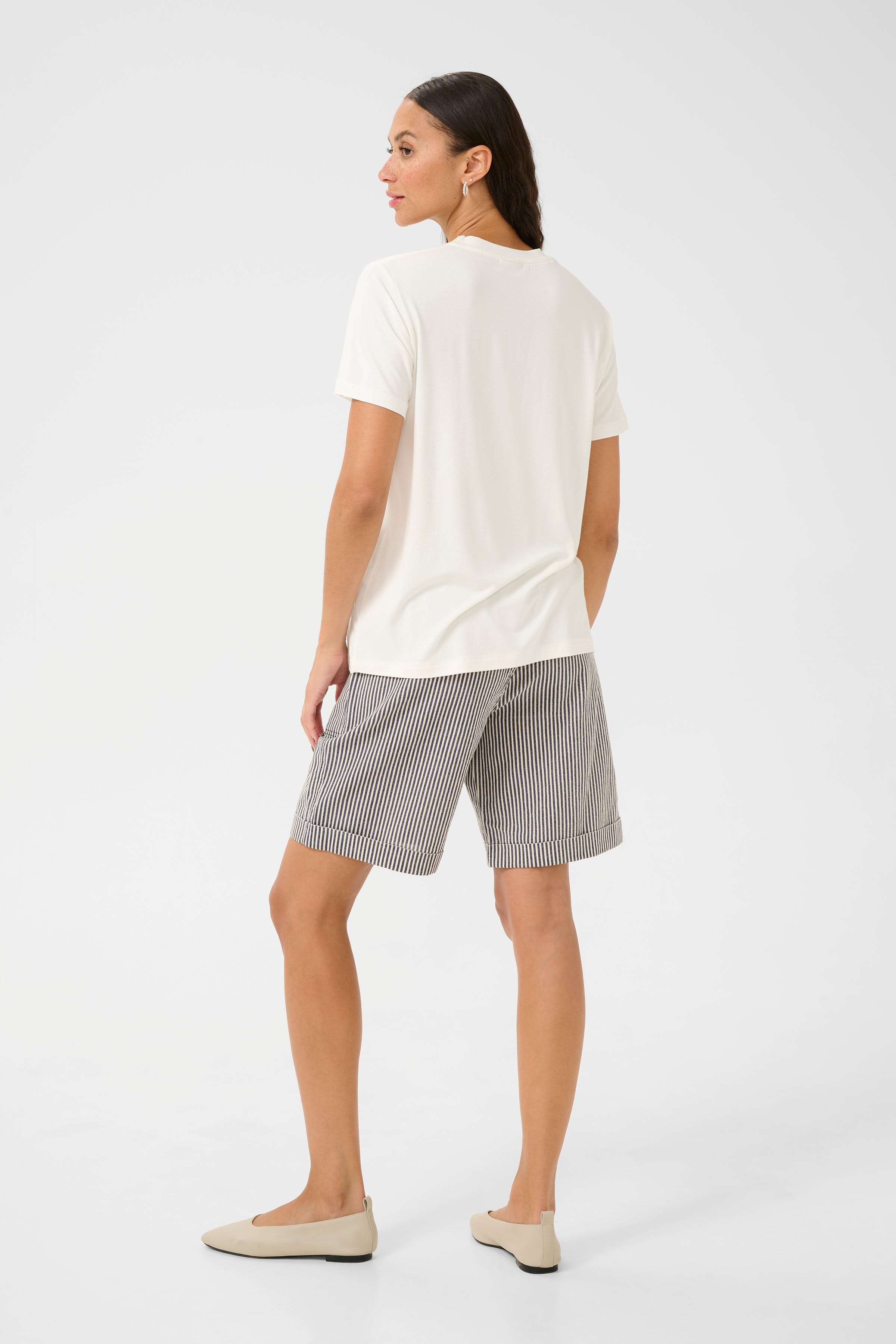 KAjulie T-shirt LOOKBOOK BACK 10509998-110602