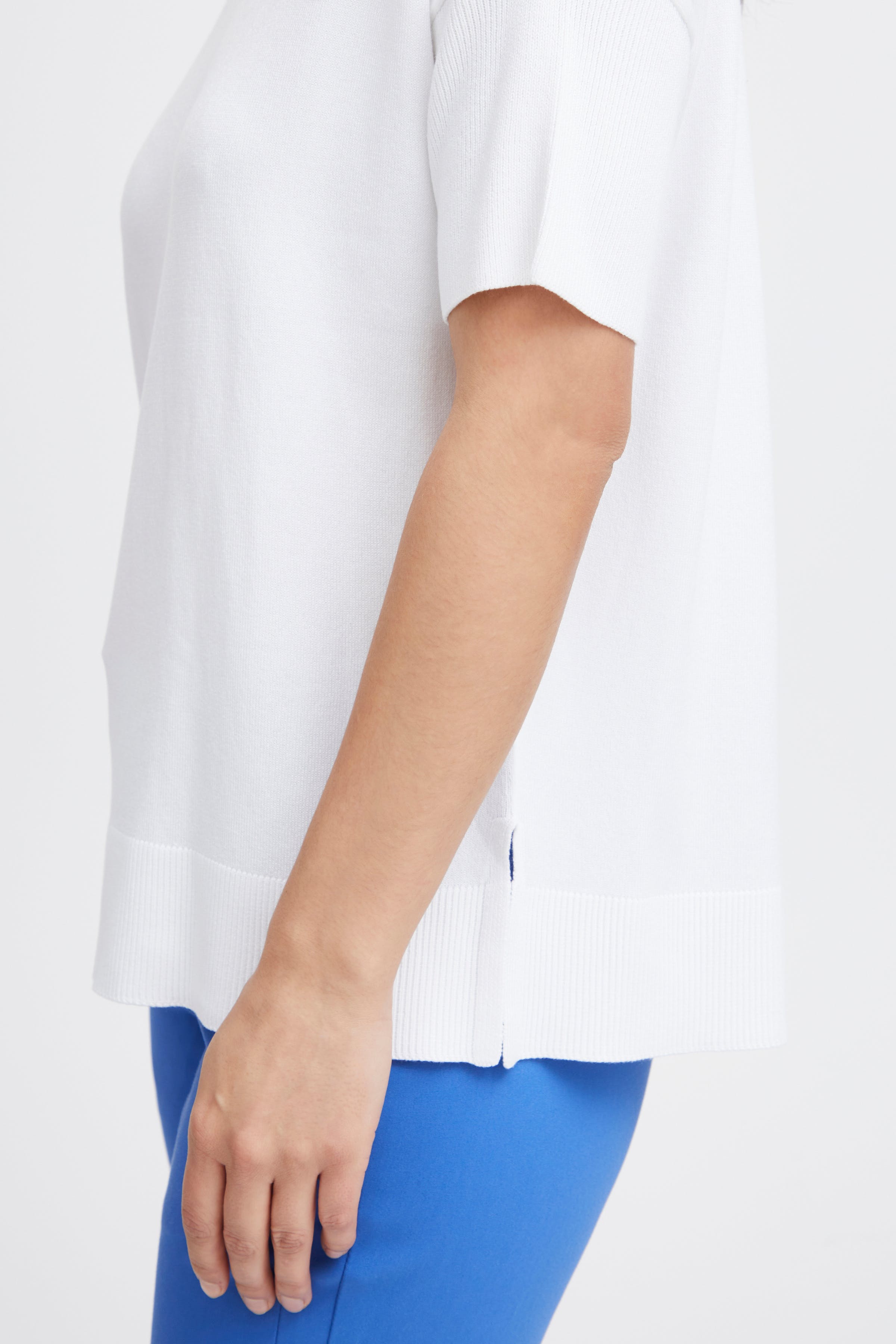 FRCLIA Pullover LOOKBOOK DETAIL 20613549-110602