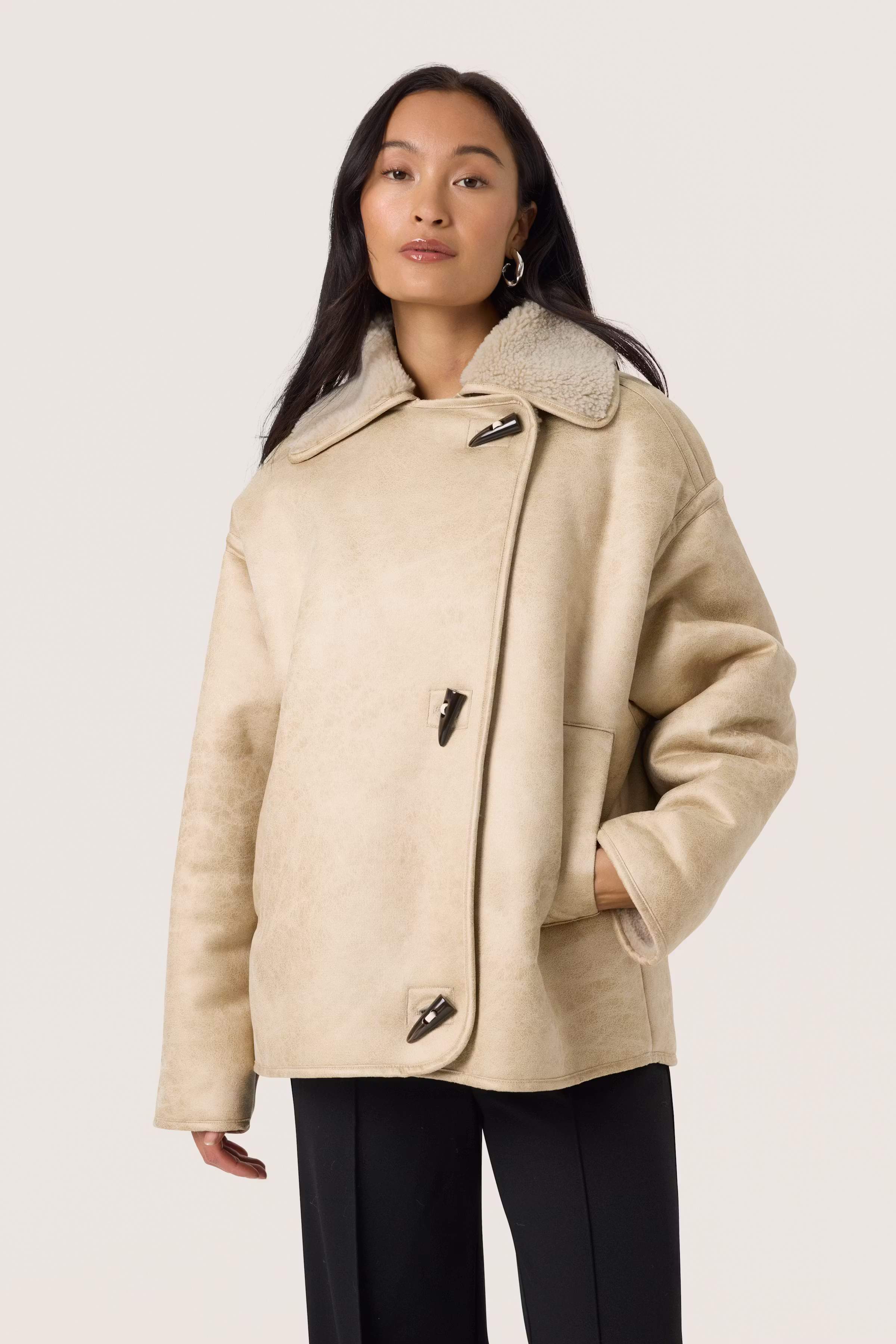 SLEvannah Ytterplagg LOOKBOOK FRONT 30408254-130404