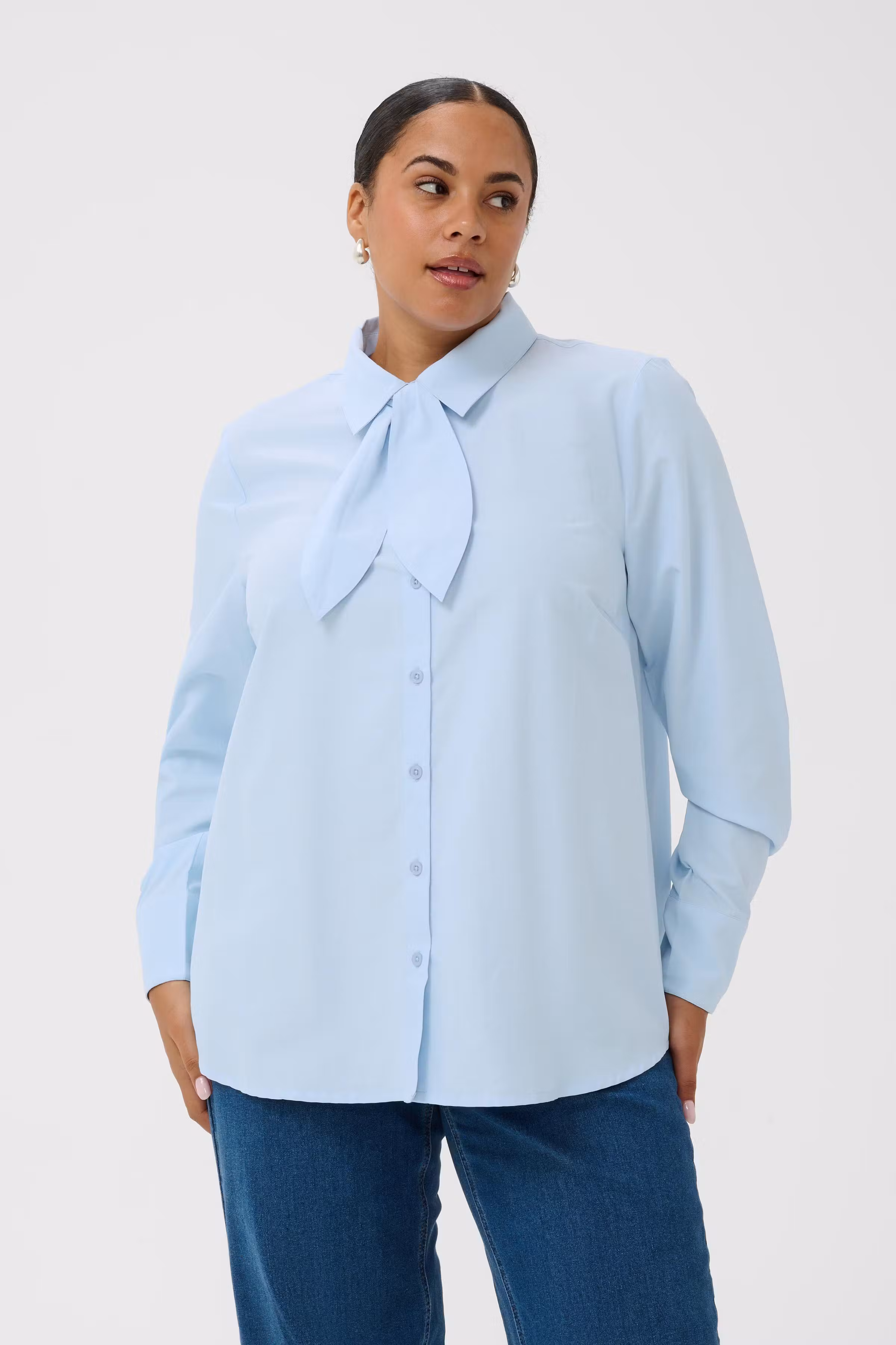 KCgiuly Hemd LOOKBOOK FRONT 10584887-154031