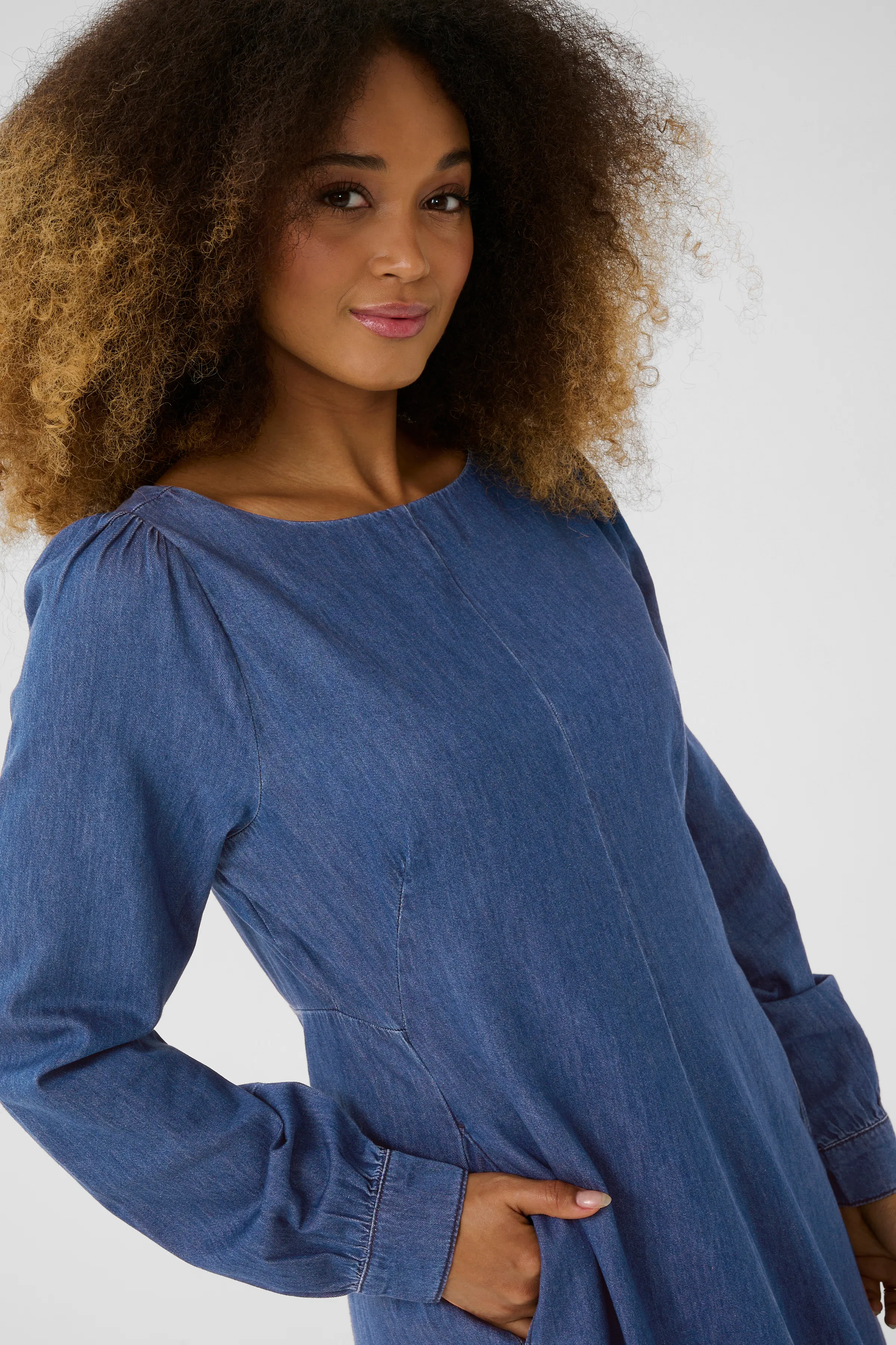 CUarpa denimkjole LOOKBOOK DETAIL 50110205-500029