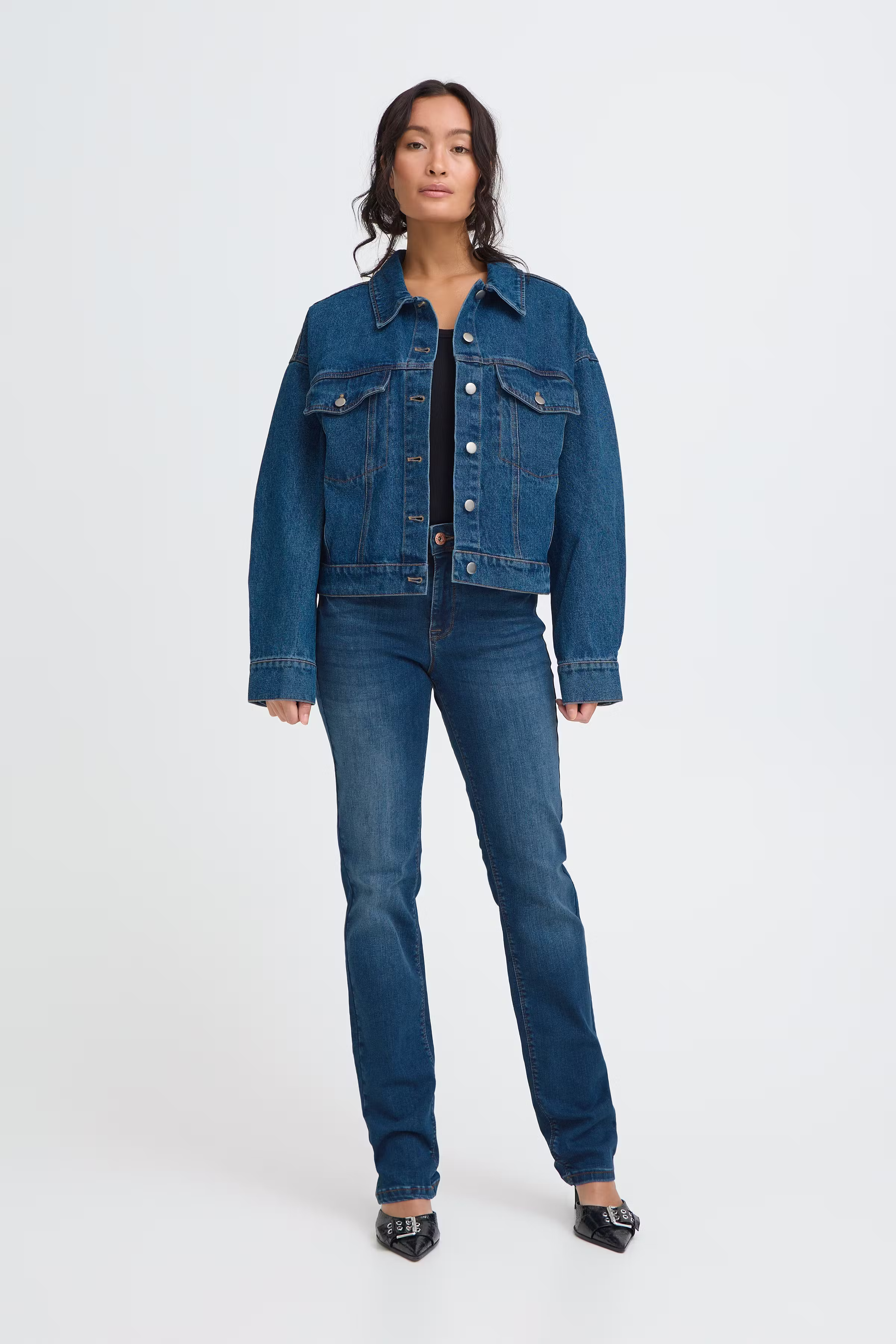 PZSANDRA HW Jeans Medium Straight Leg LOOKBOOK FRONT 50205860-200002