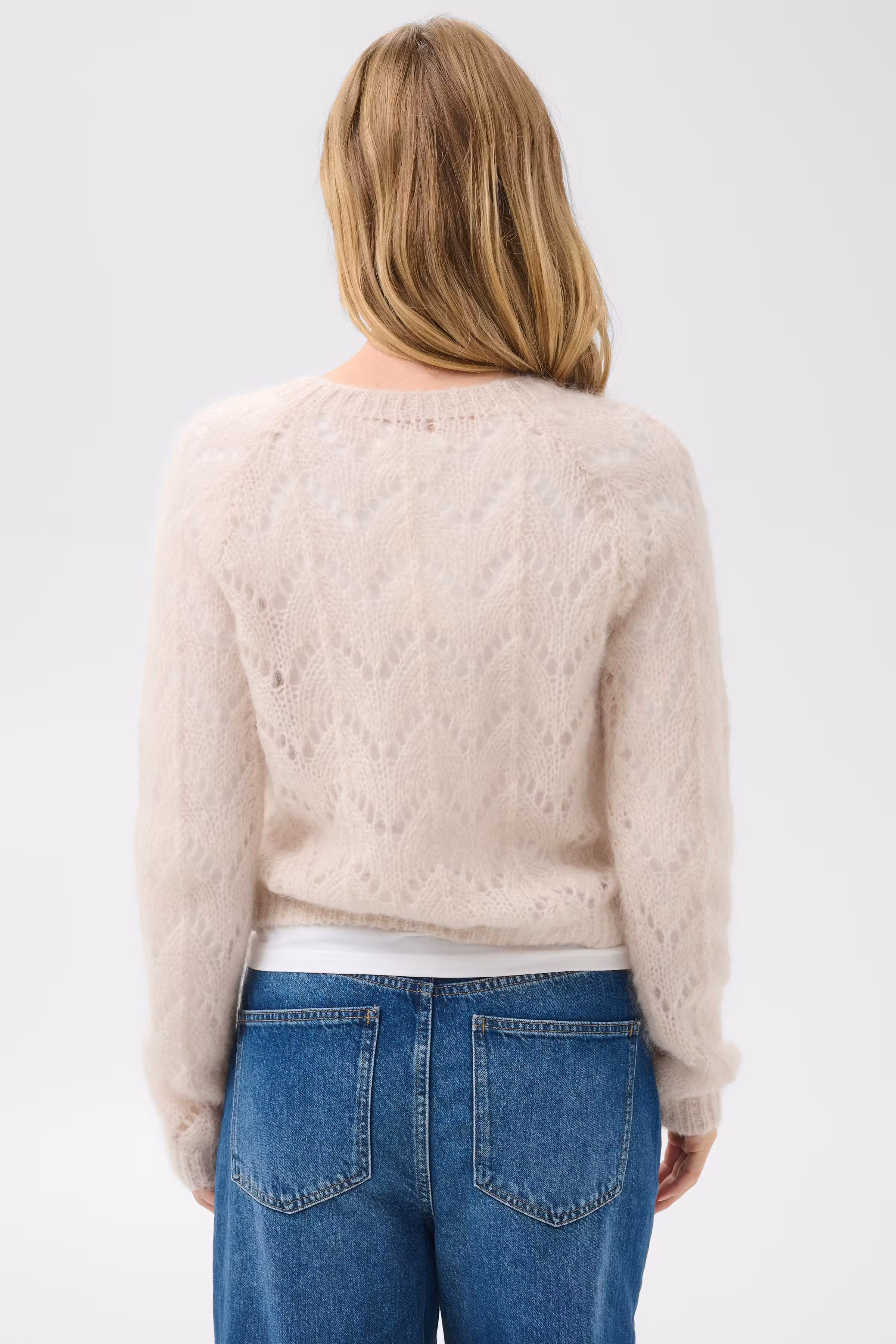 DinahPW Cardigan LOOKBOOK BACK 30311015-120304