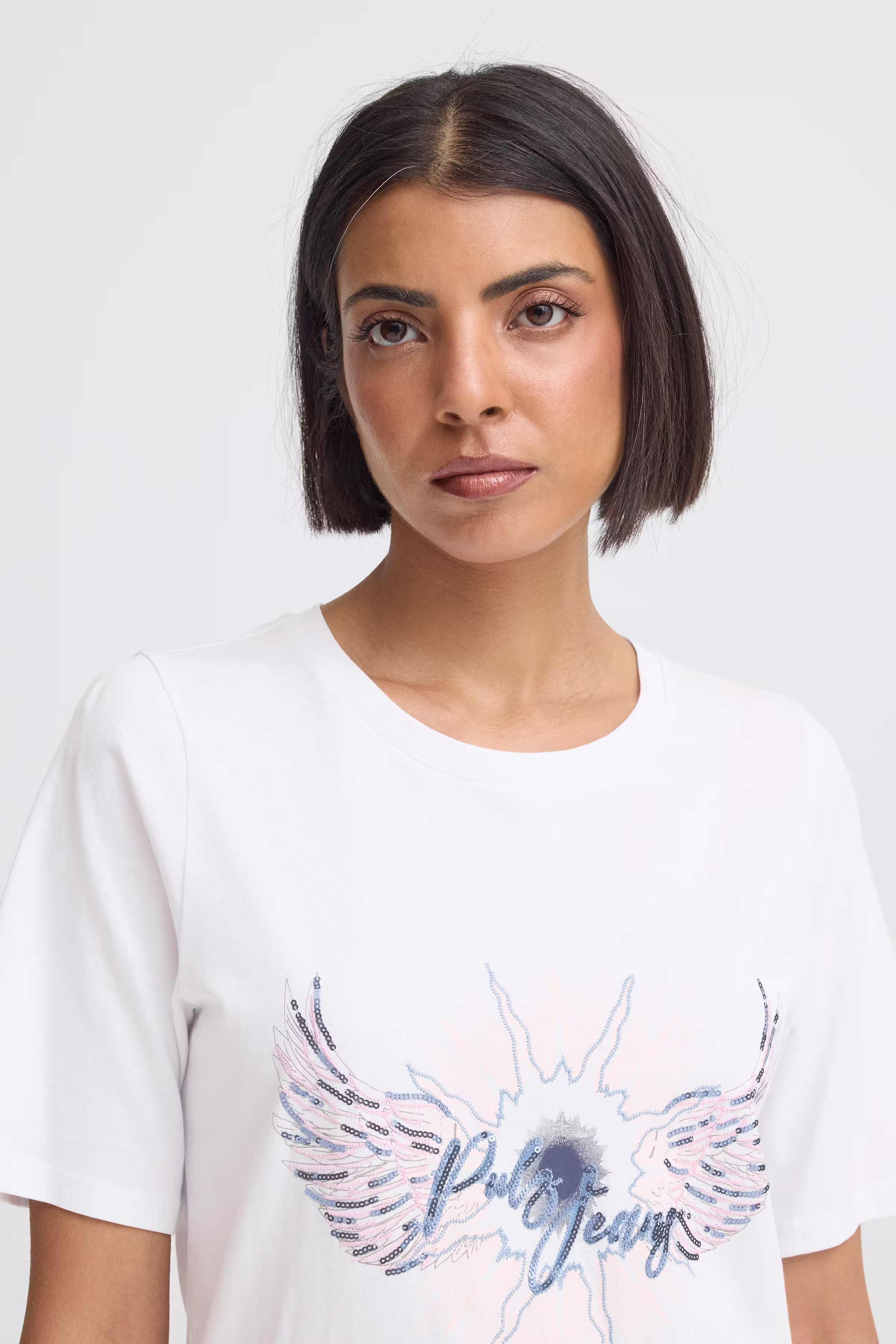 PZBETHANY T-shirt LOOKBOOK DETAIL 50210419-110601