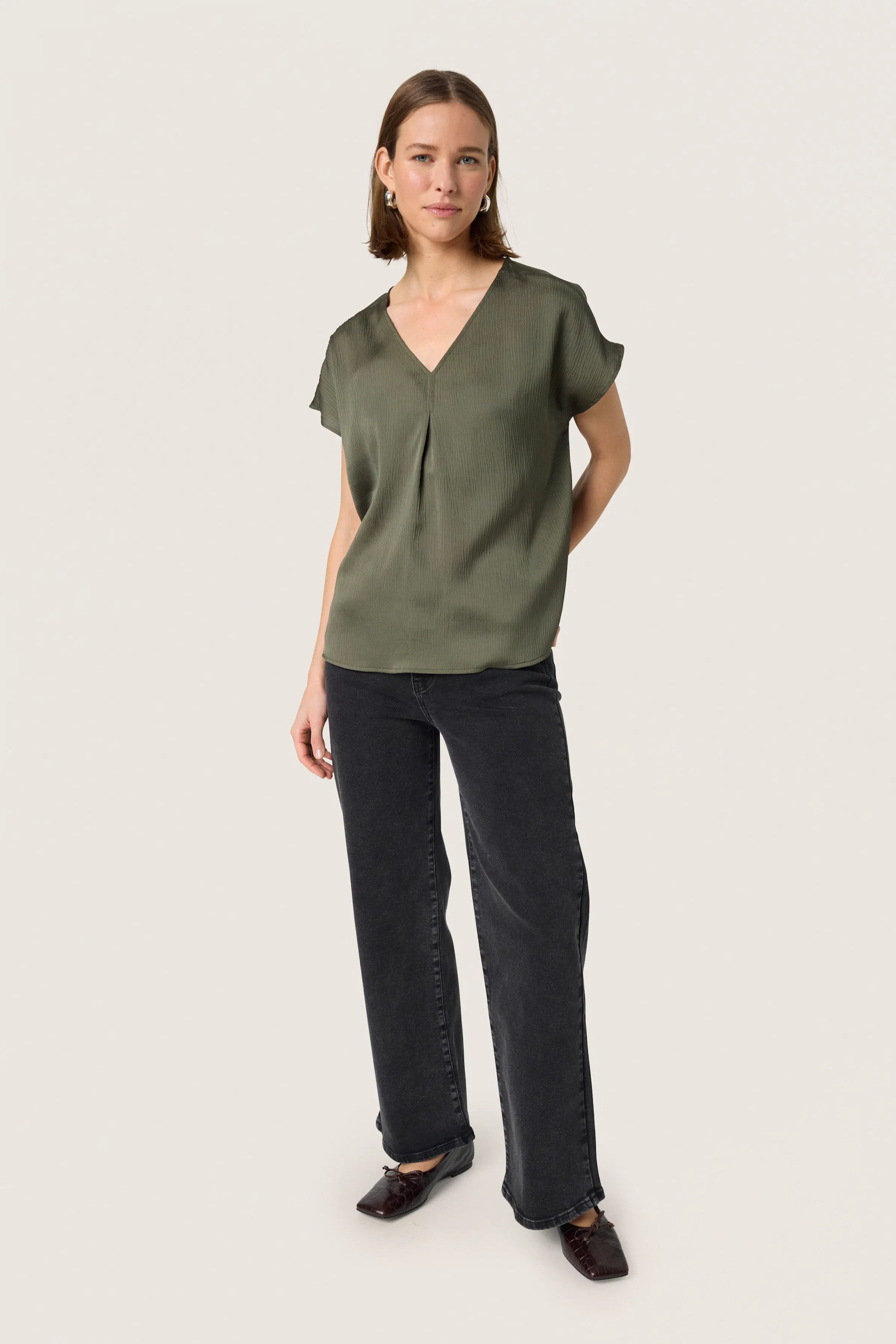 SLIoana Blouse LOOKBOOK FRONT 30407198-190511
