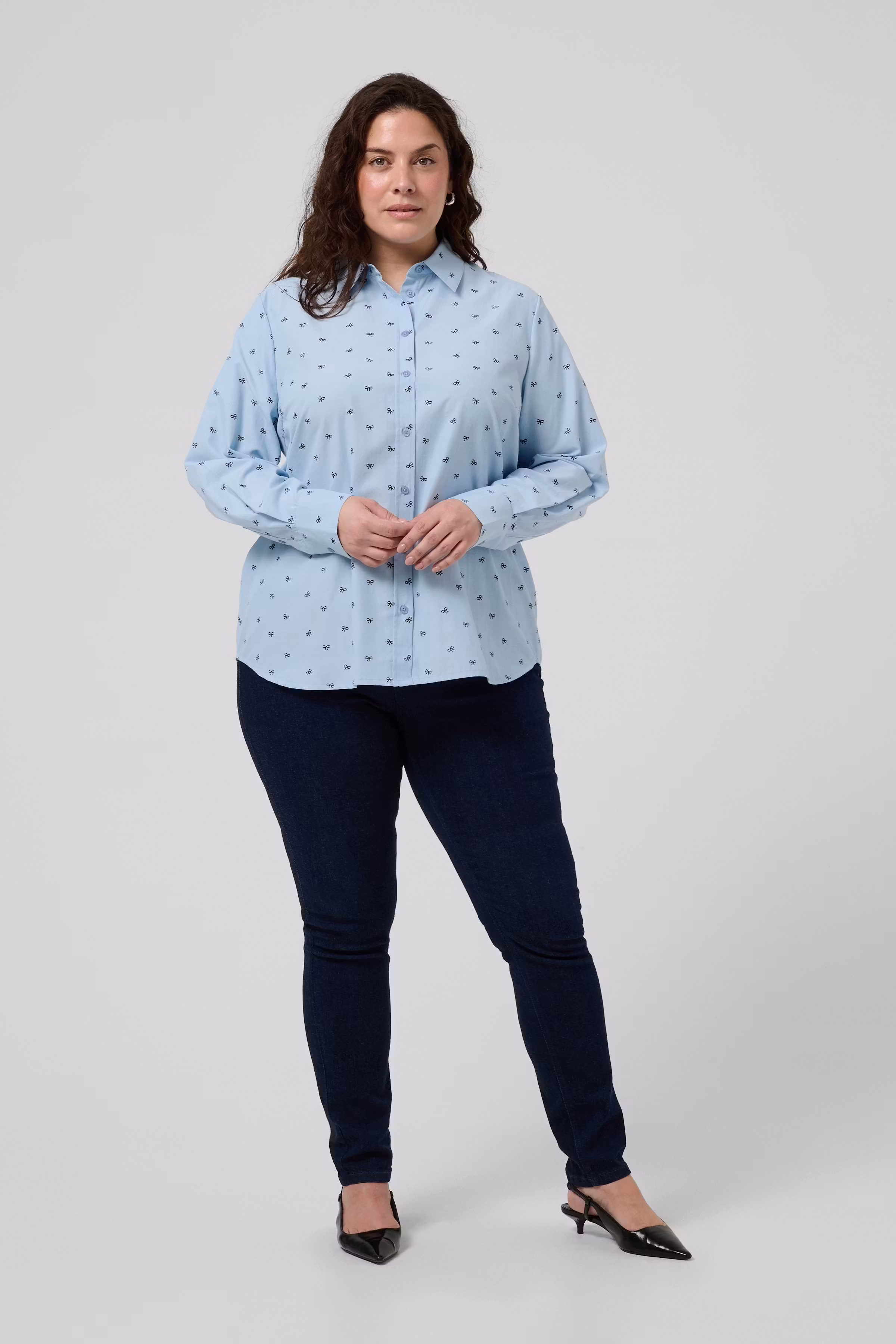 KCgiuly Hemd LOOKBOOK FRONT 10584223-1000512