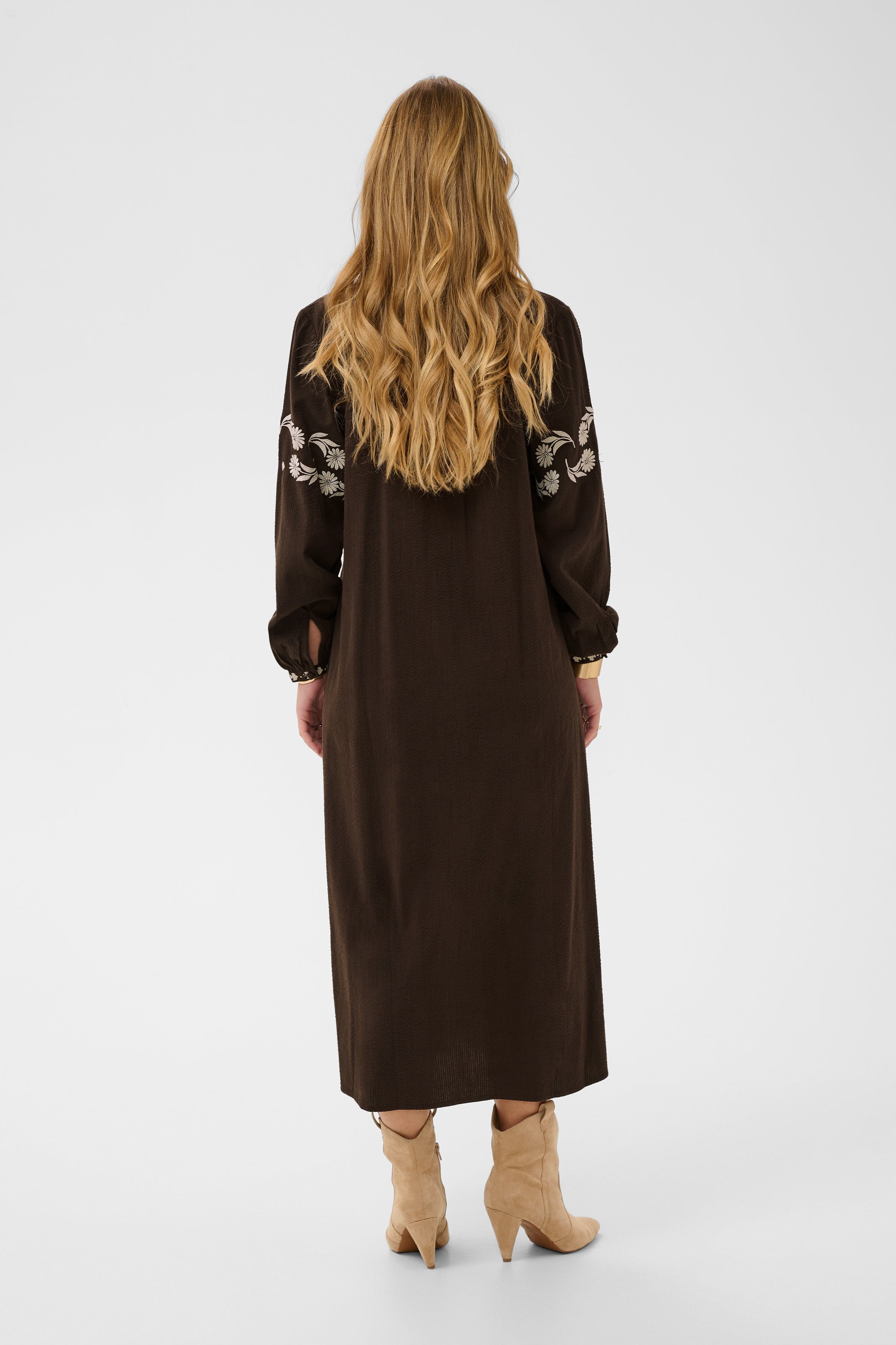 CRPatulie Robe LOOKBOOK BACK 10615352-191016