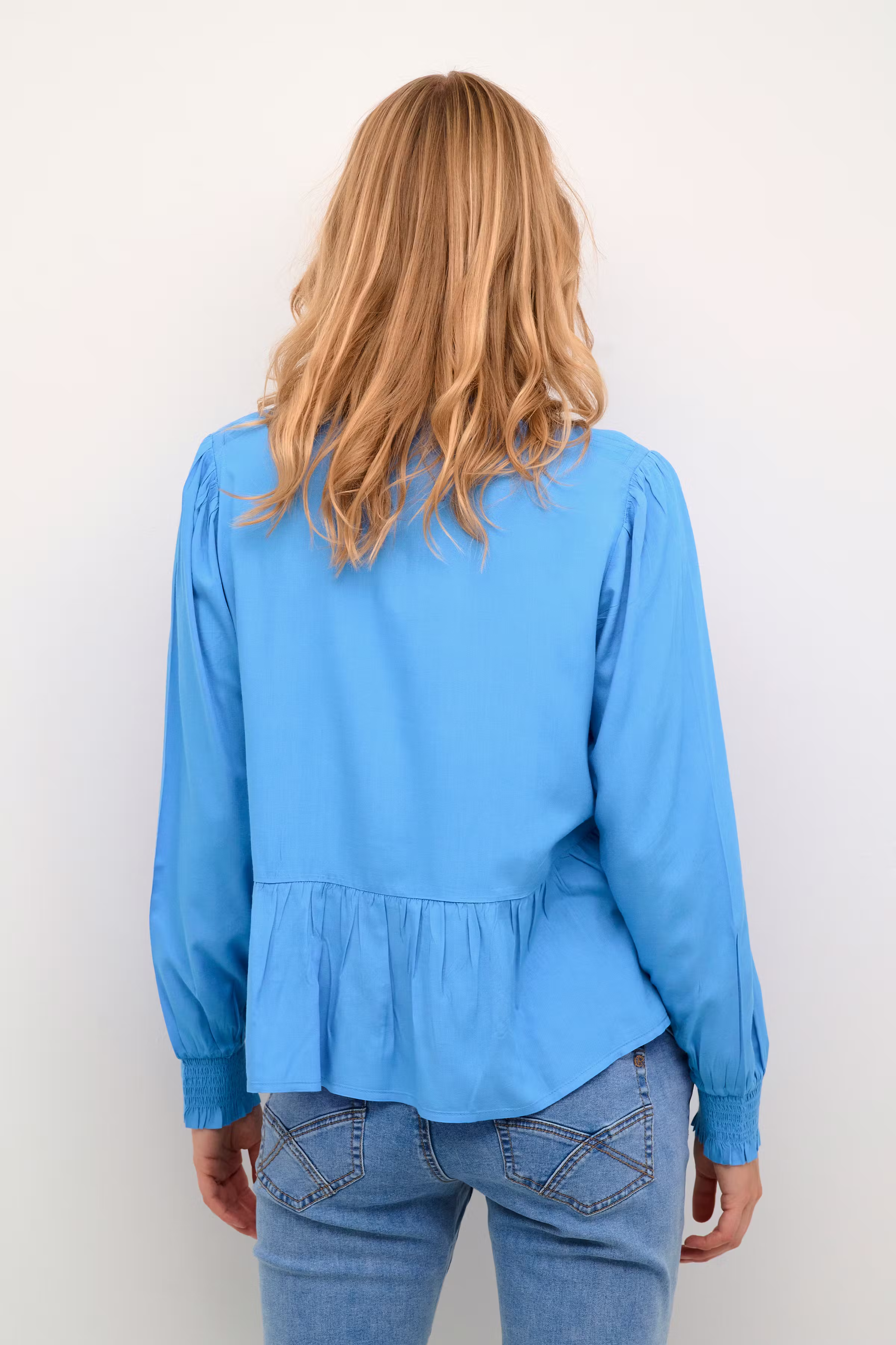 CRIna Blouse LOOKBOOK BACK 10612228-174041